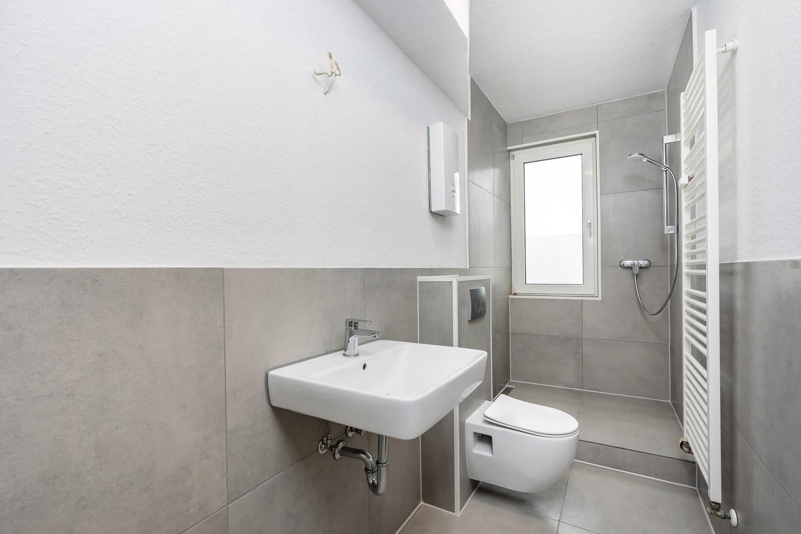 Prenájom bytu 2-izbový 54 m², Helmutstraße 2, Düsseldorf, Severné Porýnie - Westfálsko Prenájom bytu 2-izbový 54 m², Helmutstraße 2, Düsseldorf, Severné Porýnie - Westfálsko