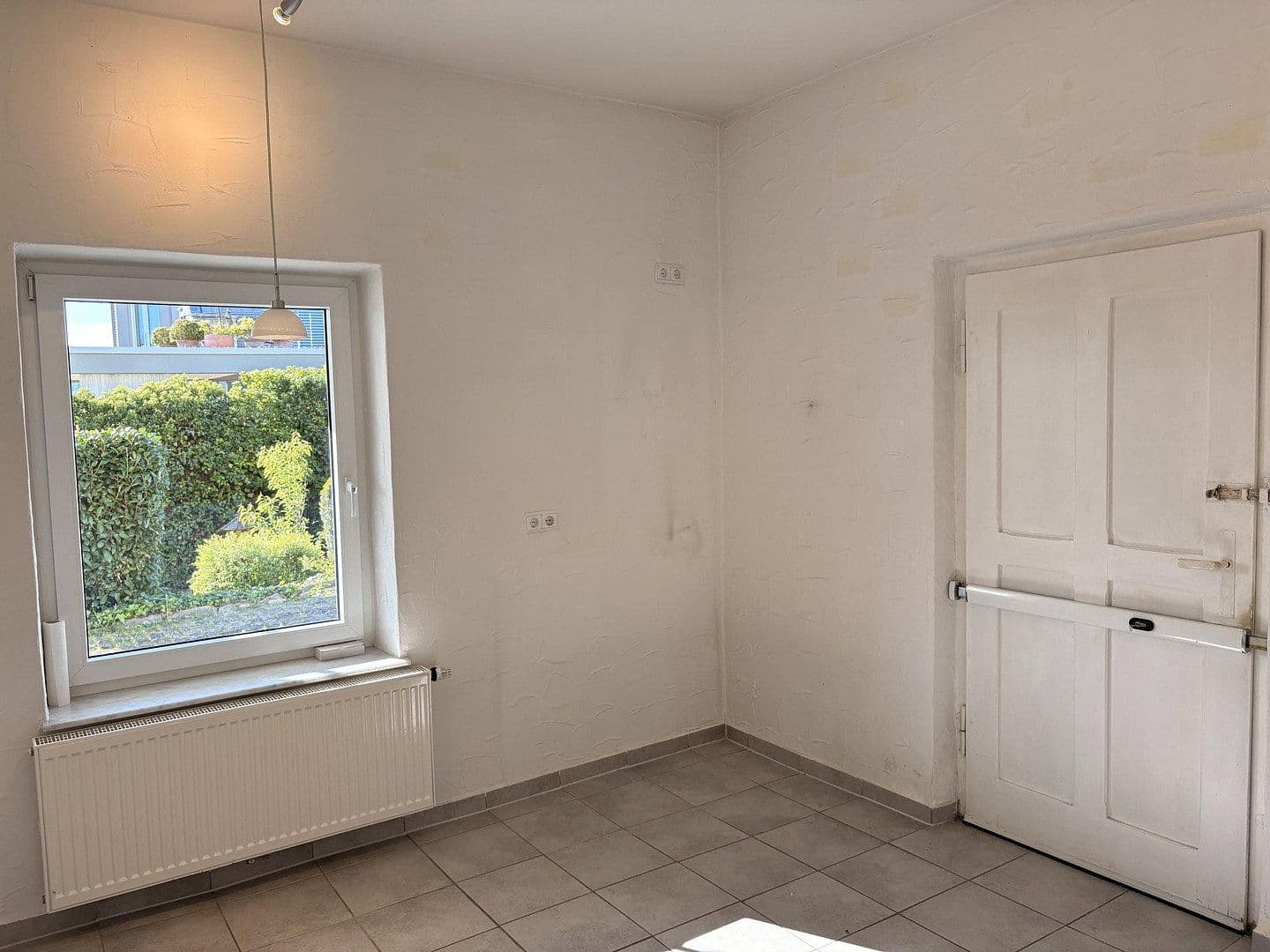 Prenájom bytu 2-izbový 61 m², Sebastianistr. 6, Koblenz, Porýnie-Falcko Prenájom bytu 2-izbový 61 m², Sebastianistr. 6, Koblenz, Porýnie-Falcko
