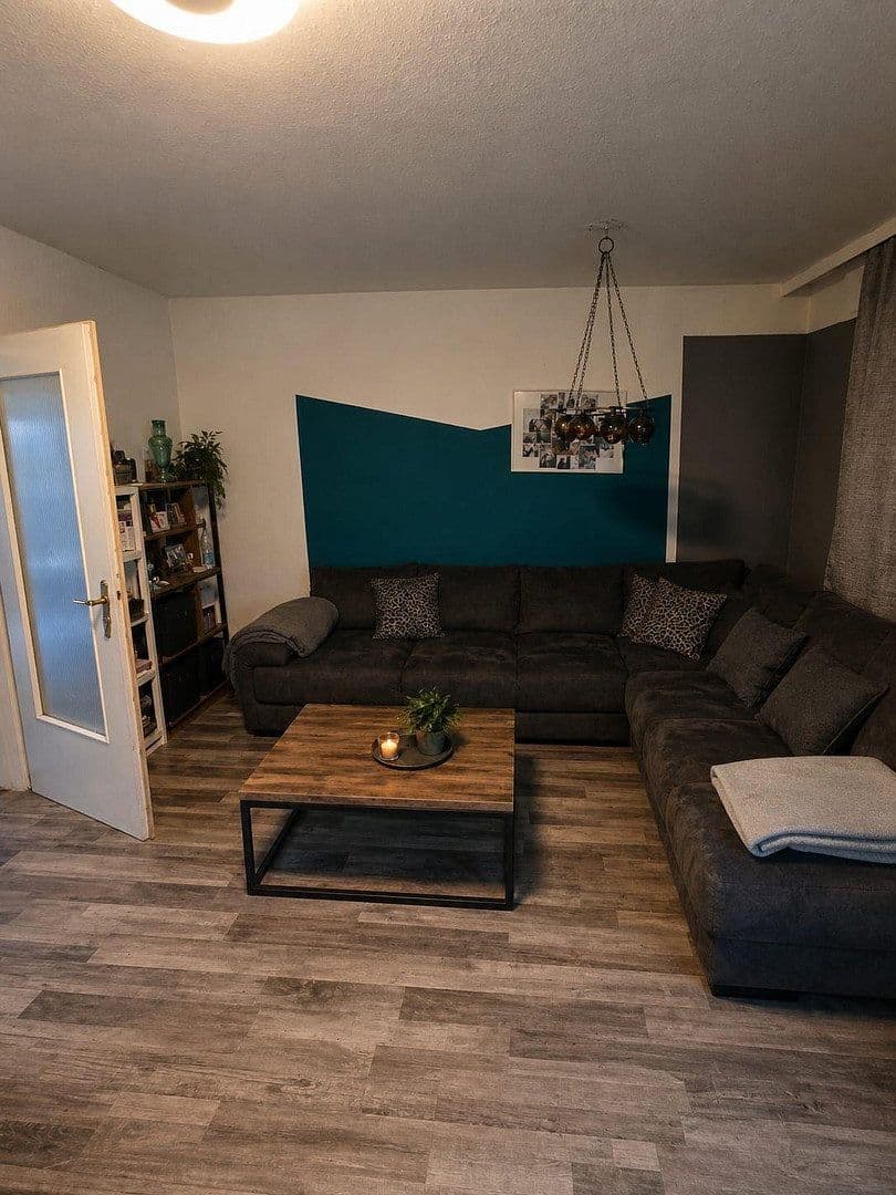 Prenájom domu 95 m², pozemek 90 m², Gneisenaustraße 11, Walsrode, Dolné Sasko Prenájom domu 95 m², pozemek 90 m², Gneisenaustraße 11, Walsrode, Dolné Sasko