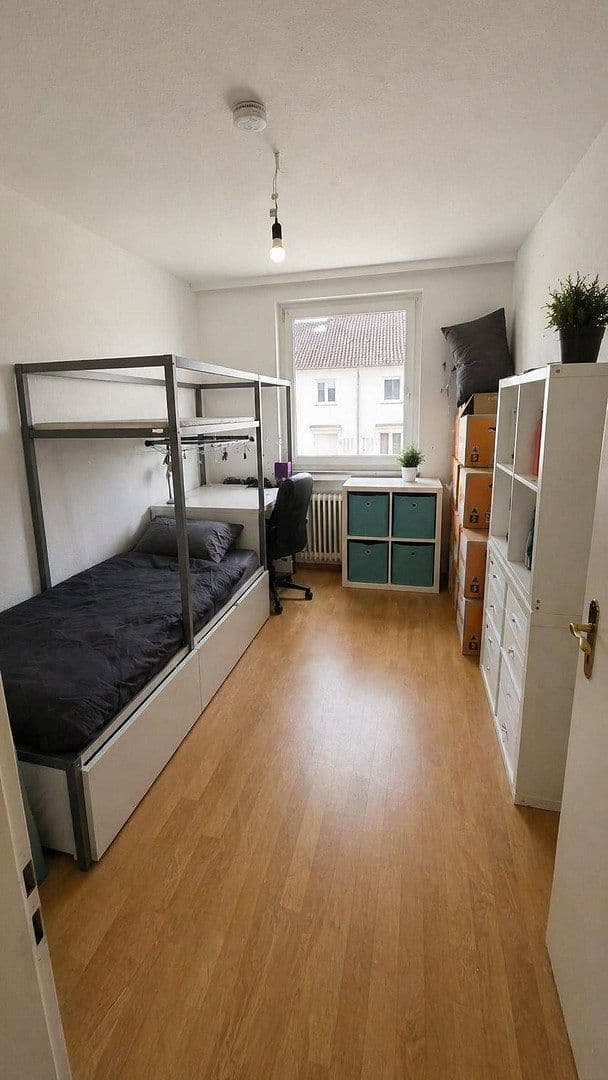 Prenájom domu 95 m², pozemek 90 m², Gneisenaustraße 11, Walsrode, Dolné Sasko Prenájom domu 95 m², pozemek 90 m², Gneisenaustraße 11, Walsrode, Dolné Sasko