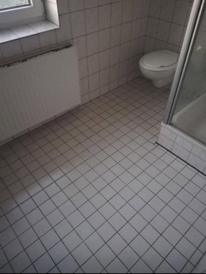 Prenájom domu 95 m², pozemek 90 m², Gneisenaustraße 11, Walsrode, Dolné Sasko Prenájom domu 95 m², pozemek 90 m², Gneisenaustraße 11, Walsrode, Dolné Sasko