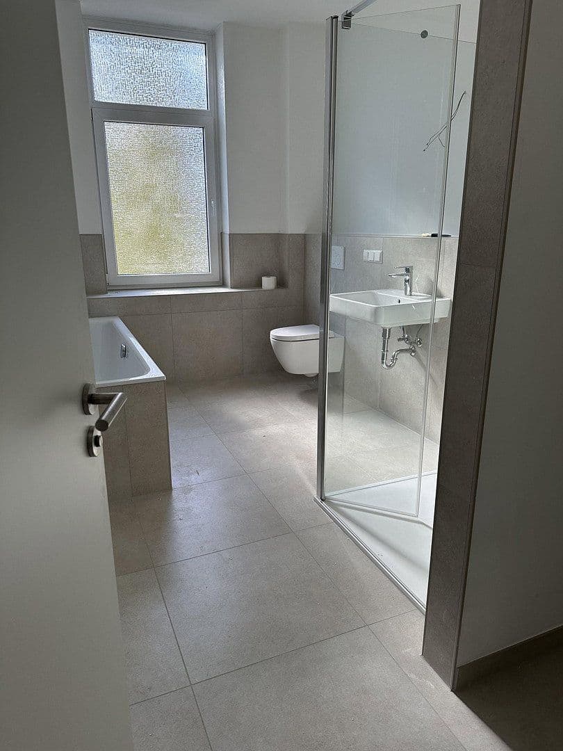 Prenájom bytu 4-izbový 87 m², Immengarten 13, Hannover, Dolné Sasko Prenájom bytu 4-izbový 87 m², Immengarten 13, Hannover, Dolné Sasko