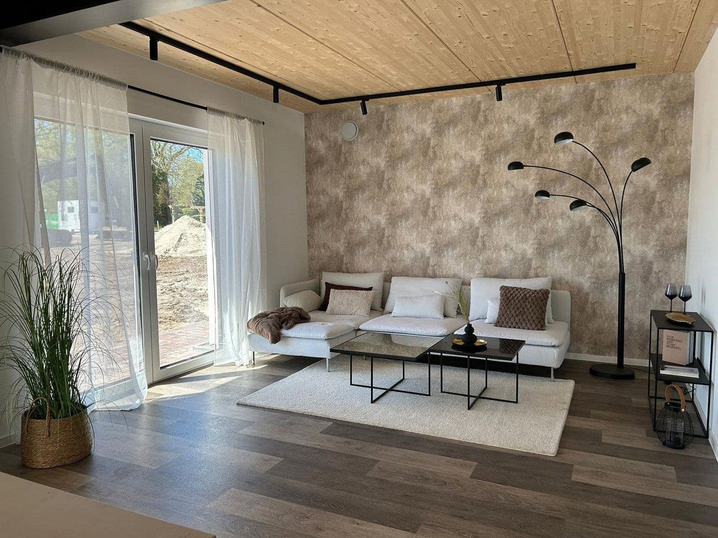 Predaj domu 125 m², pozemek 400 m², Apen, Dolné Sasko Predaj domu 125 m², pozemek 400 m², Apen, Dolné Sasko