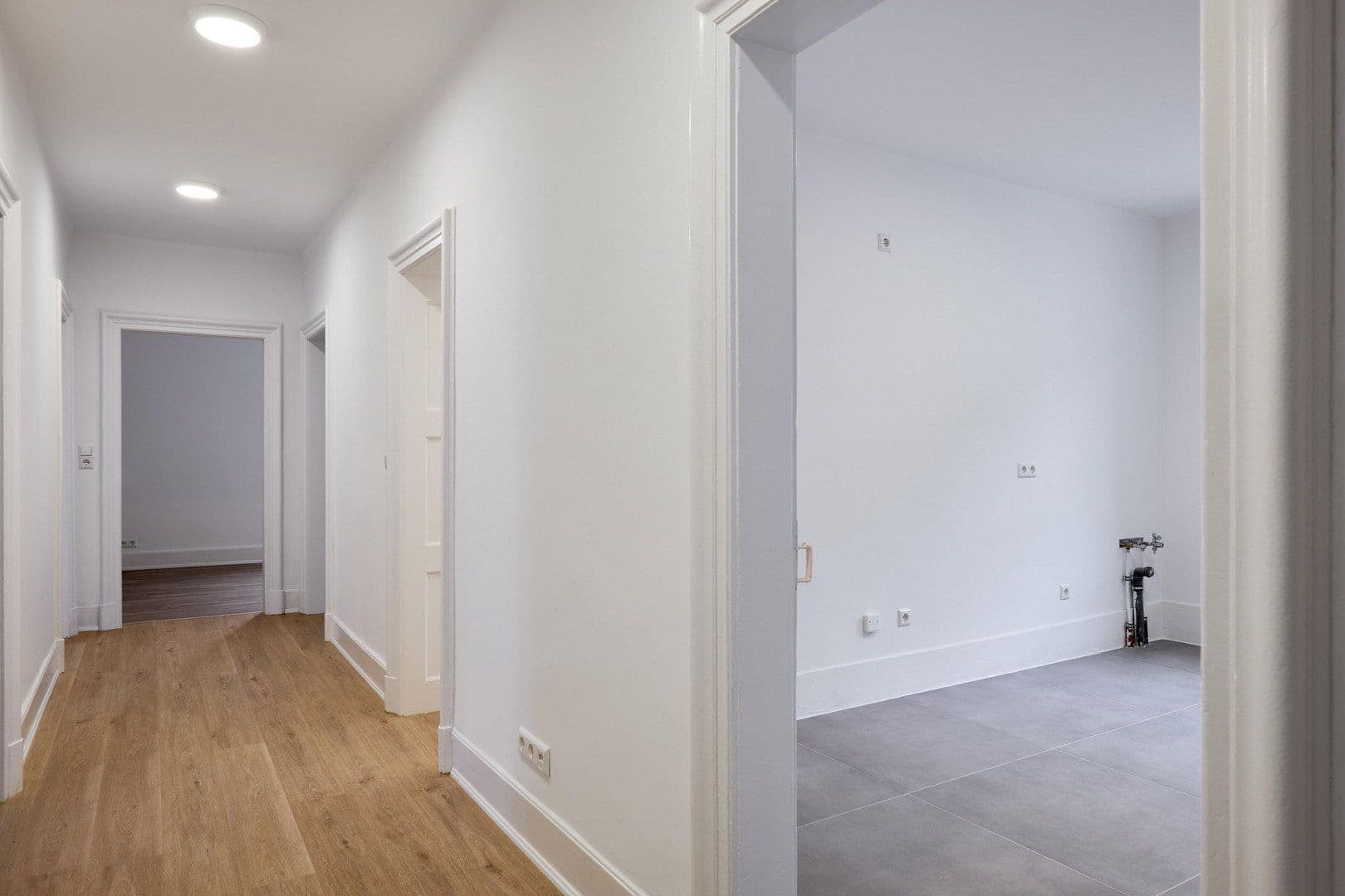 Prenájom bytu 3-izbový 96 m², Wolfach, Bádensko-Wurttembersko Prenájom bytu 3-izbový 96 m², Wolfach, Bádensko-Wurttembersko