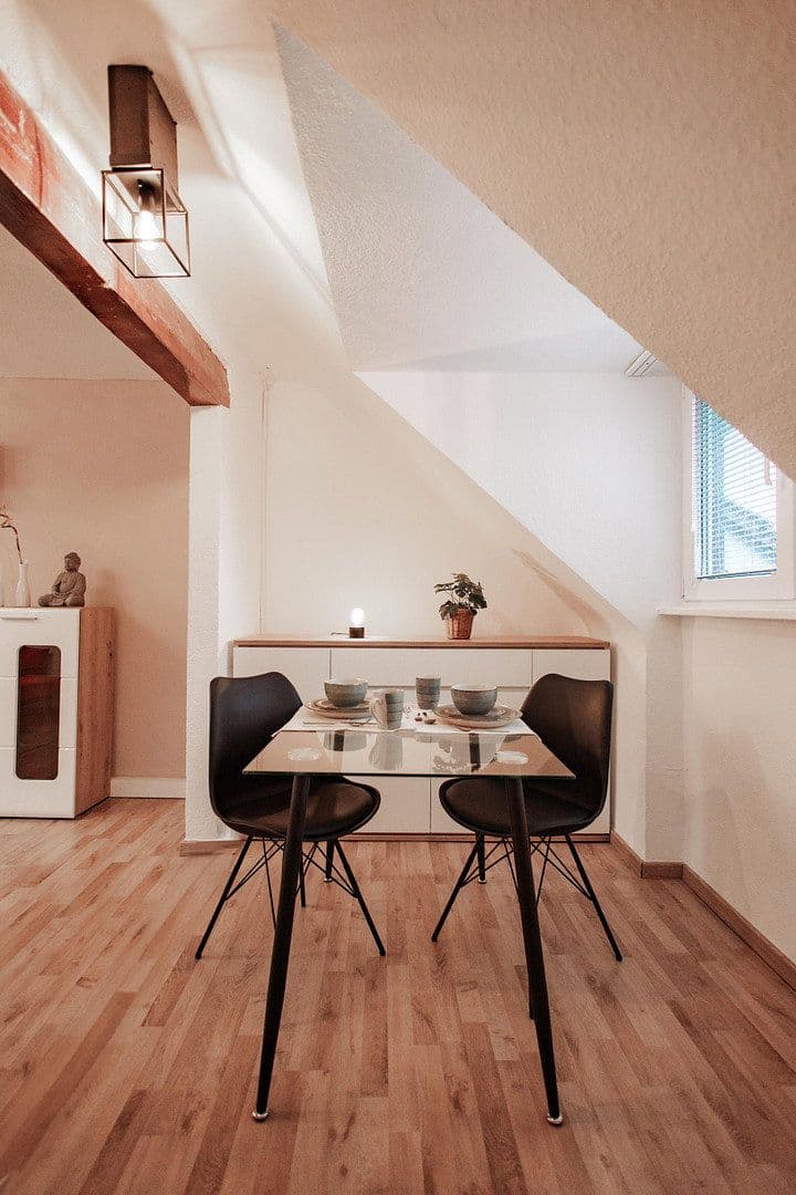 Prenájom bytu 2-izbový 67 m², Adolf-Flecken Str., Neuss, Severné Porýnie - Westfálsko Prenájom bytu 2-izbový 67 m², Adolf-Flecken Str., Neuss, Severné Porýnie - Westfálsko