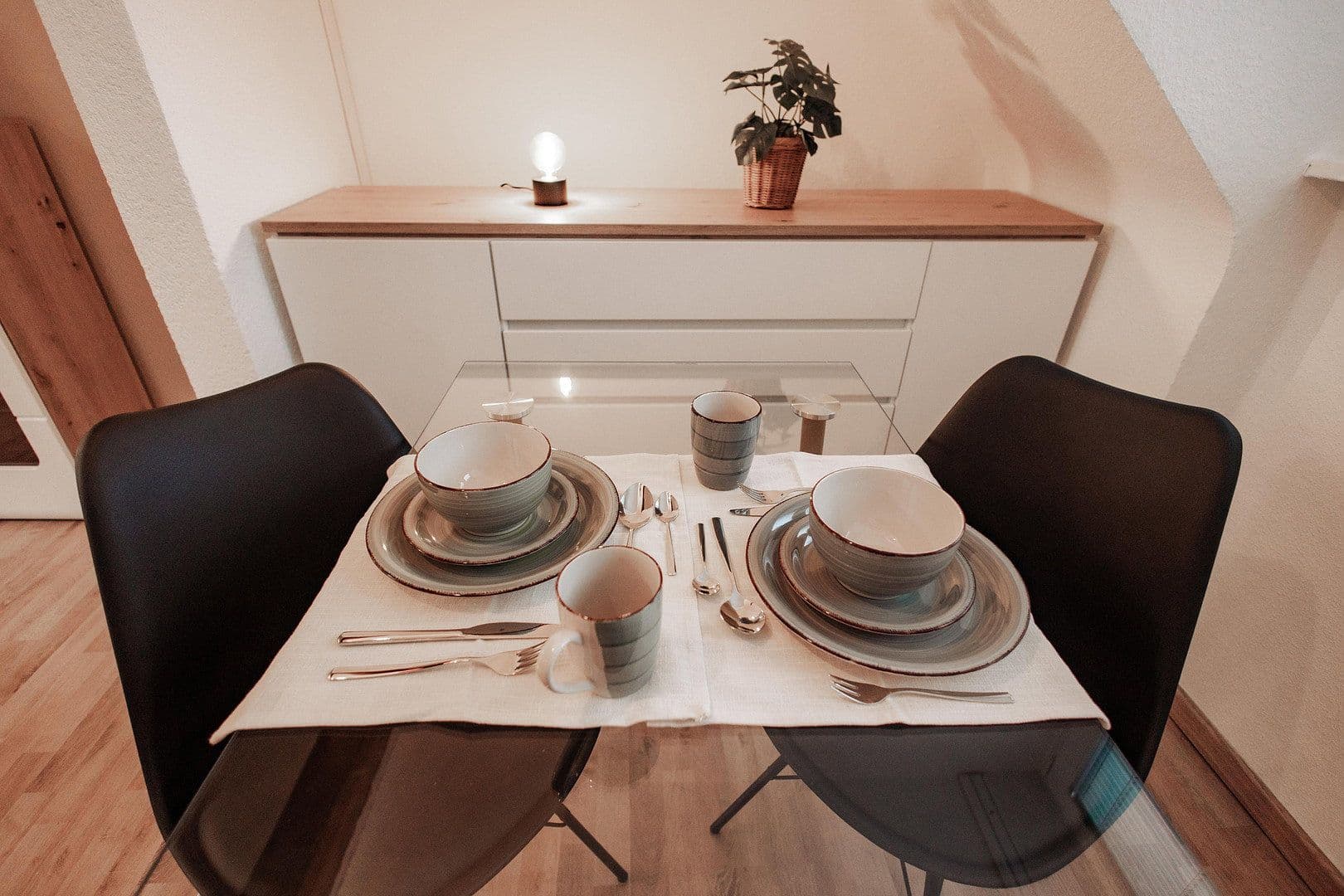 Prenájom bytu 2-izbový 67 m², Adolf-Flecken Str., Neuss, Severné Porýnie - Westfálsko Prenájom bytu 2-izbový 67 m², Adolf-Flecken Str., Neuss, Severné Porýnie - Westfálsko