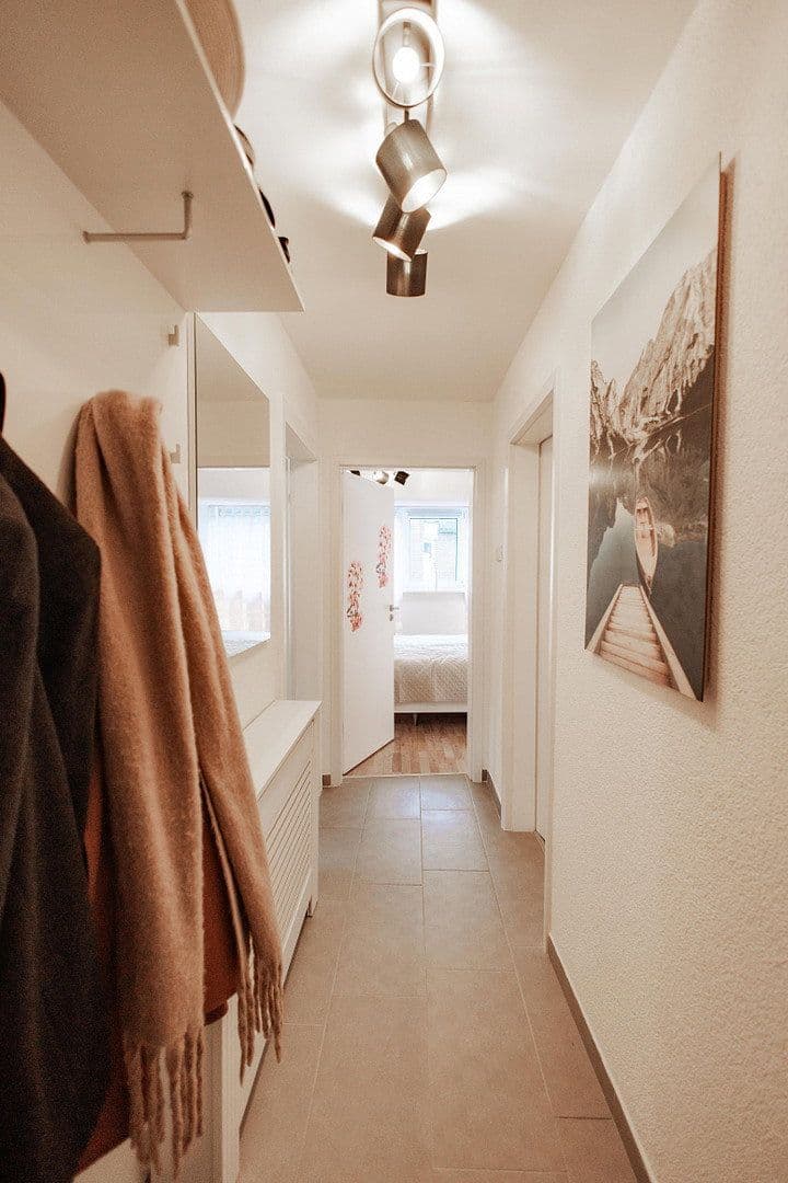 Prenájom bytu 2-izbový 67 m², Adolf-Flecken Str., Neuss, Severné Porýnie - Westfálsko Prenájom bytu 2-izbový 67 m², Adolf-Flecken Str., Neuss, Severné Porýnie - Westfálsko