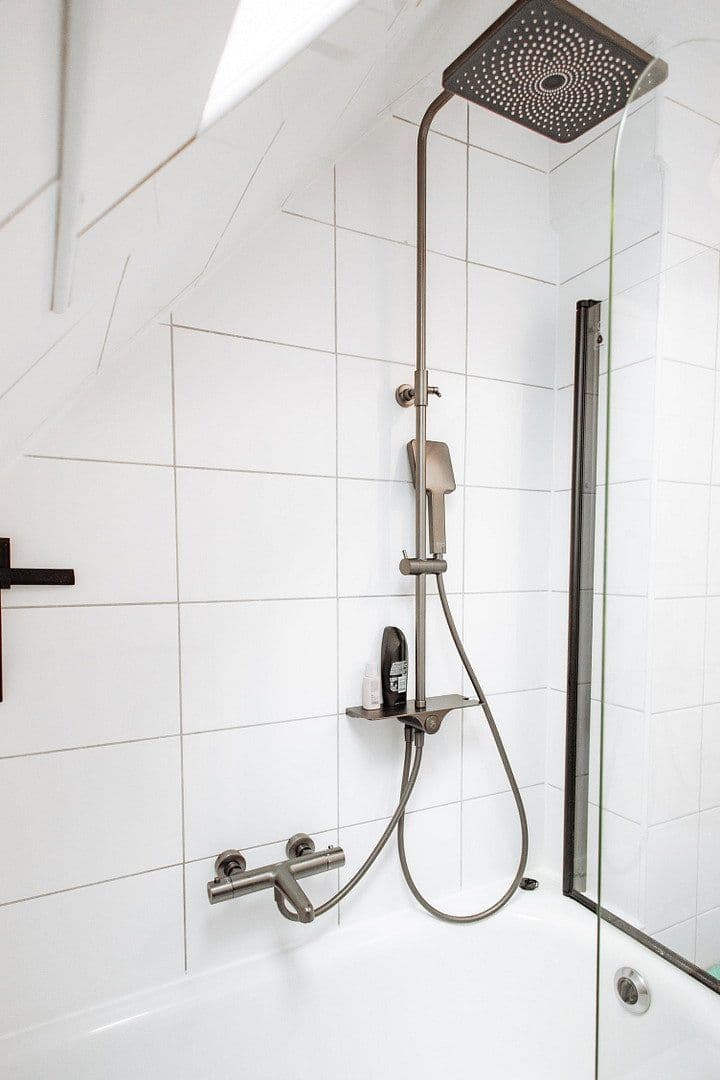 Prenájom bytu 2-izbový 67 m², Adolf-Flecken Str., Neuss, Severné Porýnie - Westfálsko Prenájom bytu 2-izbový 67 m², Adolf-Flecken Str., Neuss, Severné Porýnie - Westfálsko