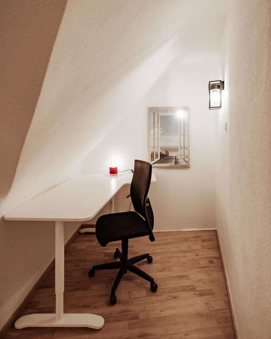 Prenájom bytu 2-izbový 67 m², Adolf-Flecken Str., Neuss, Severné Porýnie - Westfálsko Prenájom bytu 2-izbový 67 m², Adolf-Flecken Str., Neuss, Severné Porýnie - Westfálsko