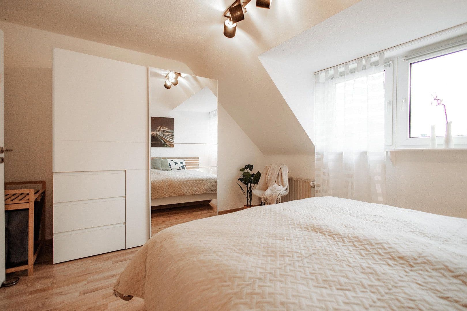 Prenájom bytu 2-izbový 67 m², Adolf-Flecken Str., Neuss, Severné Porýnie - Westfálsko Prenájom bytu 2-izbový 67 m², Adolf-Flecken Str., Neuss, Severné Porýnie - Westfálsko