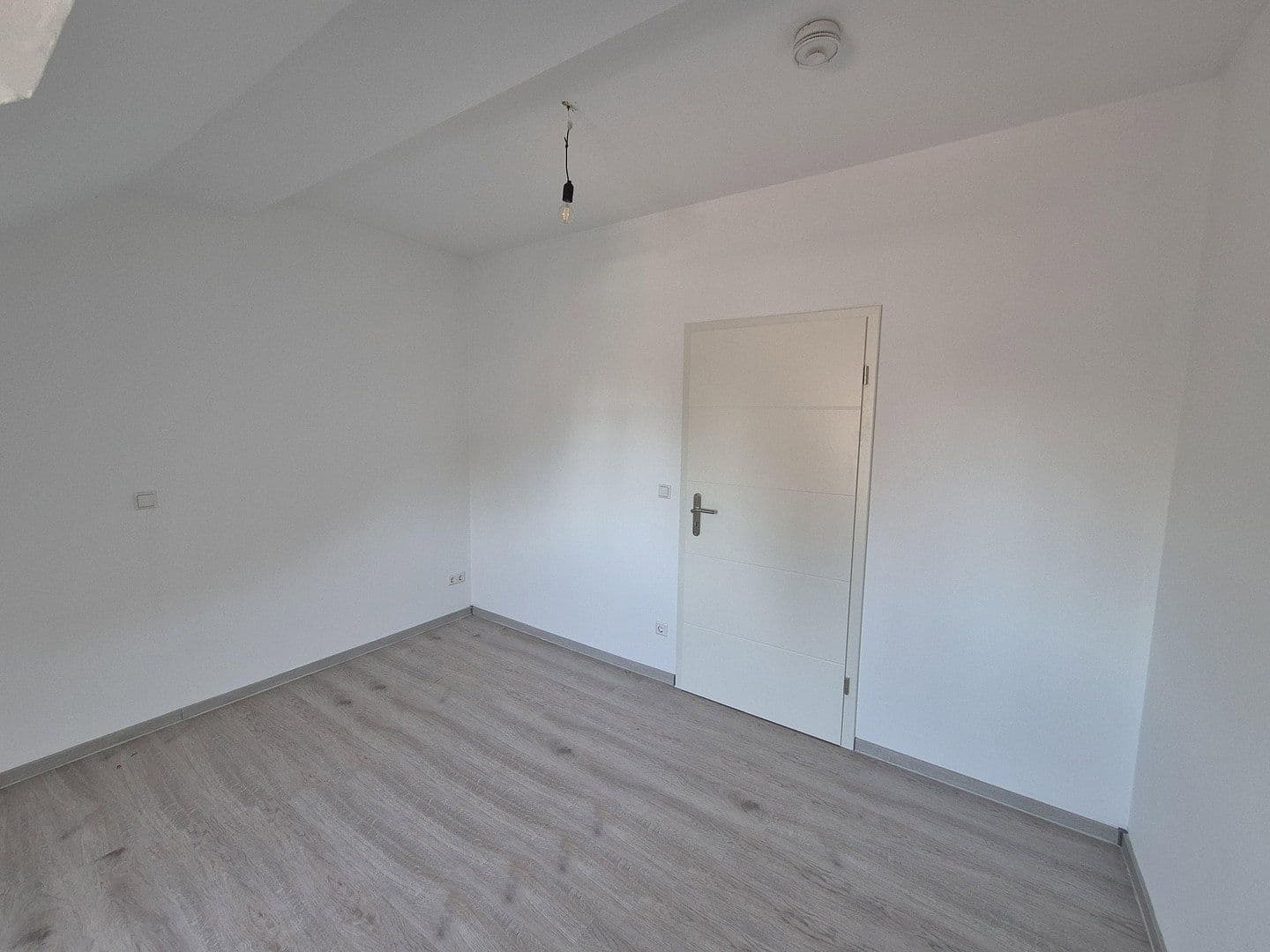 Predaj bytu 2-izbový 45 m², Neuenhagen bei Berlin, Brandenbursko Predaj bytu 2-izbový 45 m², Neuenhagen bei Berlin, Brandenbursko