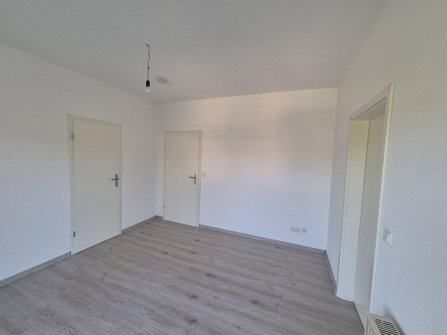 Predaj bytu 2-izbový 45 m², Neuenhagen bei Berlin, Brandenbursko Predaj bytu 2-izbový 45 m², Neuenhagen bei Berlin, Brandenbursko