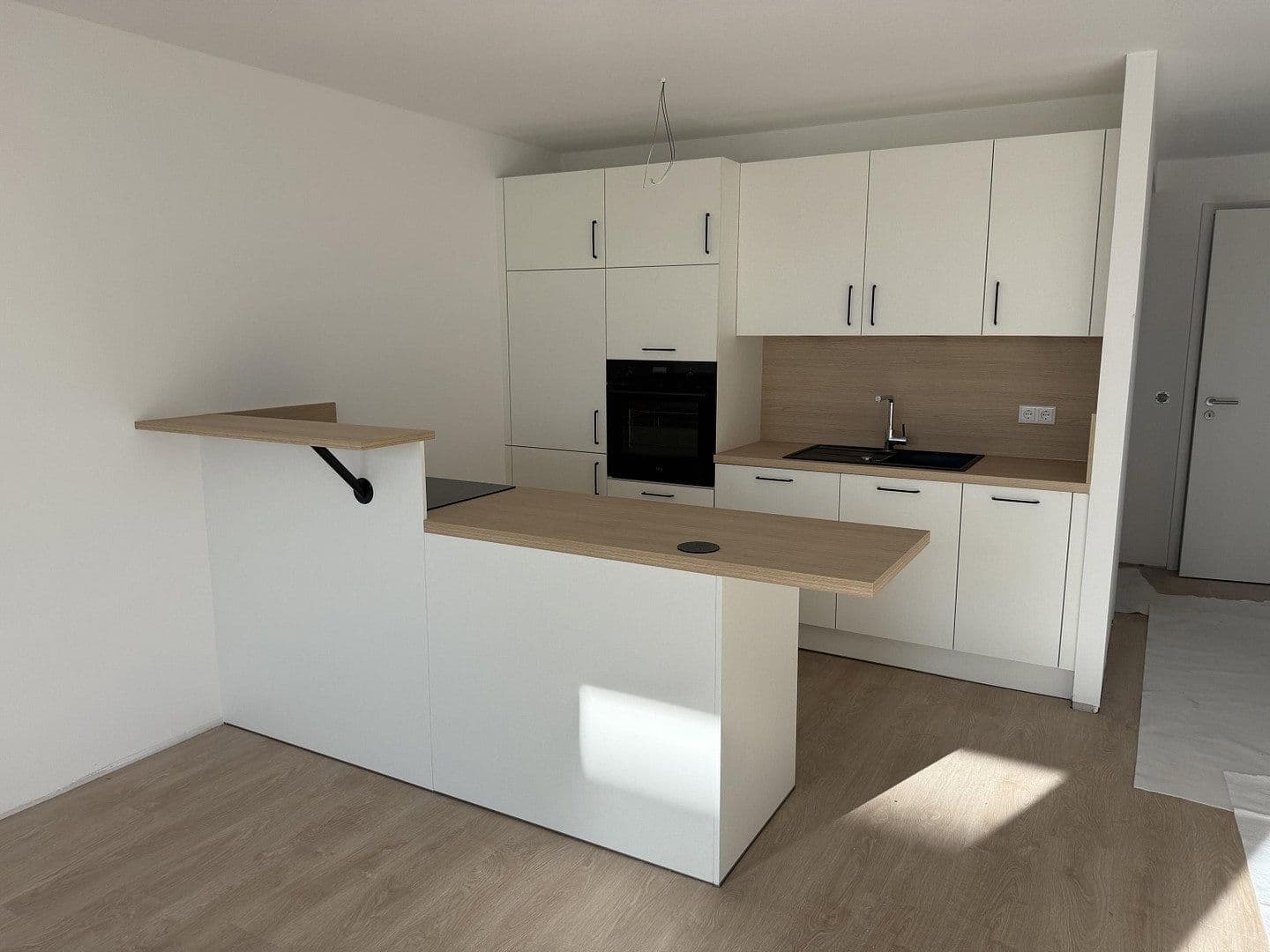 Prenájom bytu 3-izbový 86 m², Eichholzstrasse 11, Dortmund, Severné Porýnie - Westfálsko Prenájom bytu 3-izbový 86 m², Eichholzstrasse 11, Dortmund, Severné Porýnie - Westfálsko