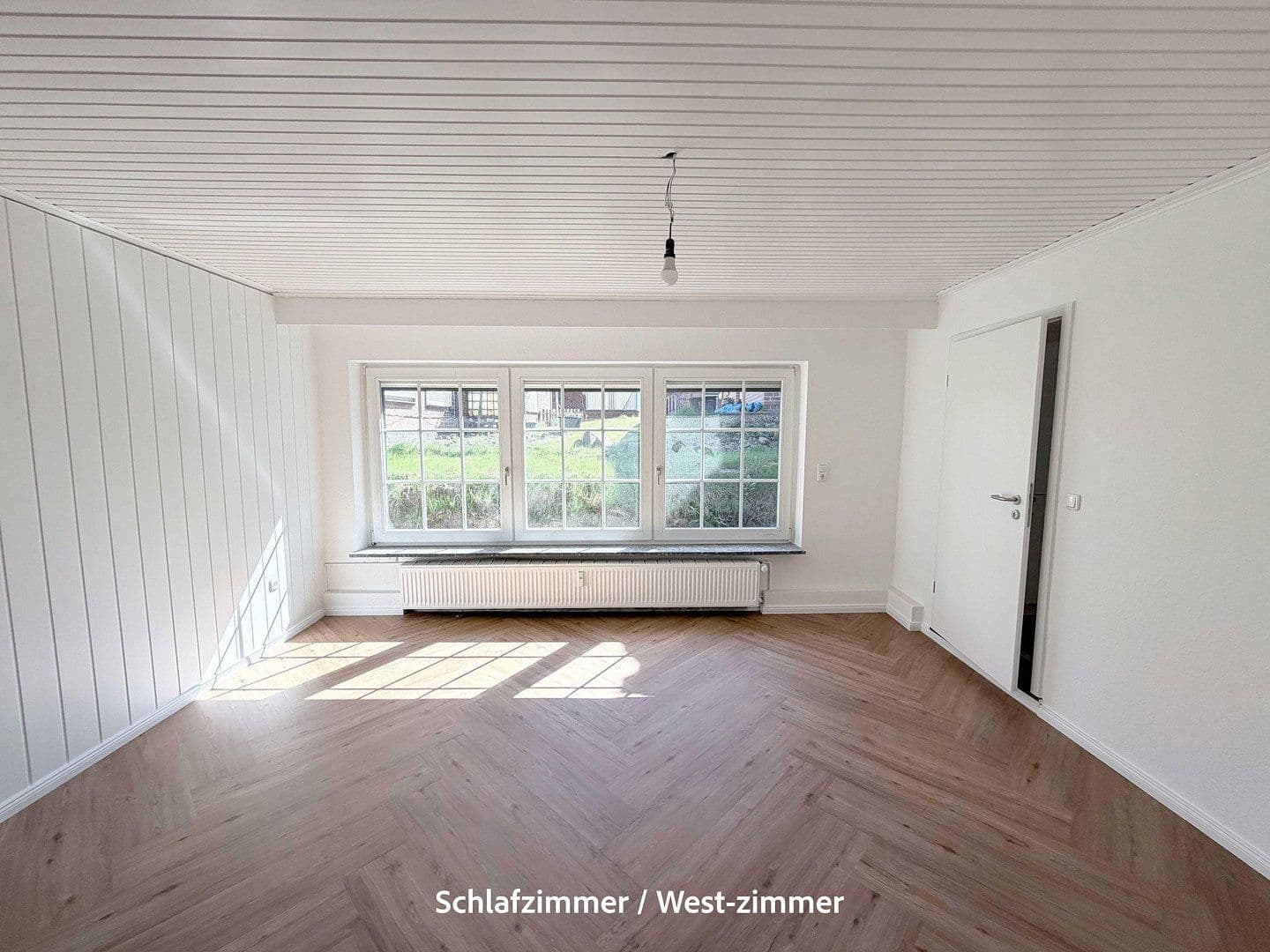 Prenájom bytu 3-izbový 105 m², Itzehoe, Šlezvicko-Holštajnsko Prenájom bytu 3-izbový 105 m², Itzehoe, Šlezvicko-Holštajnsko
