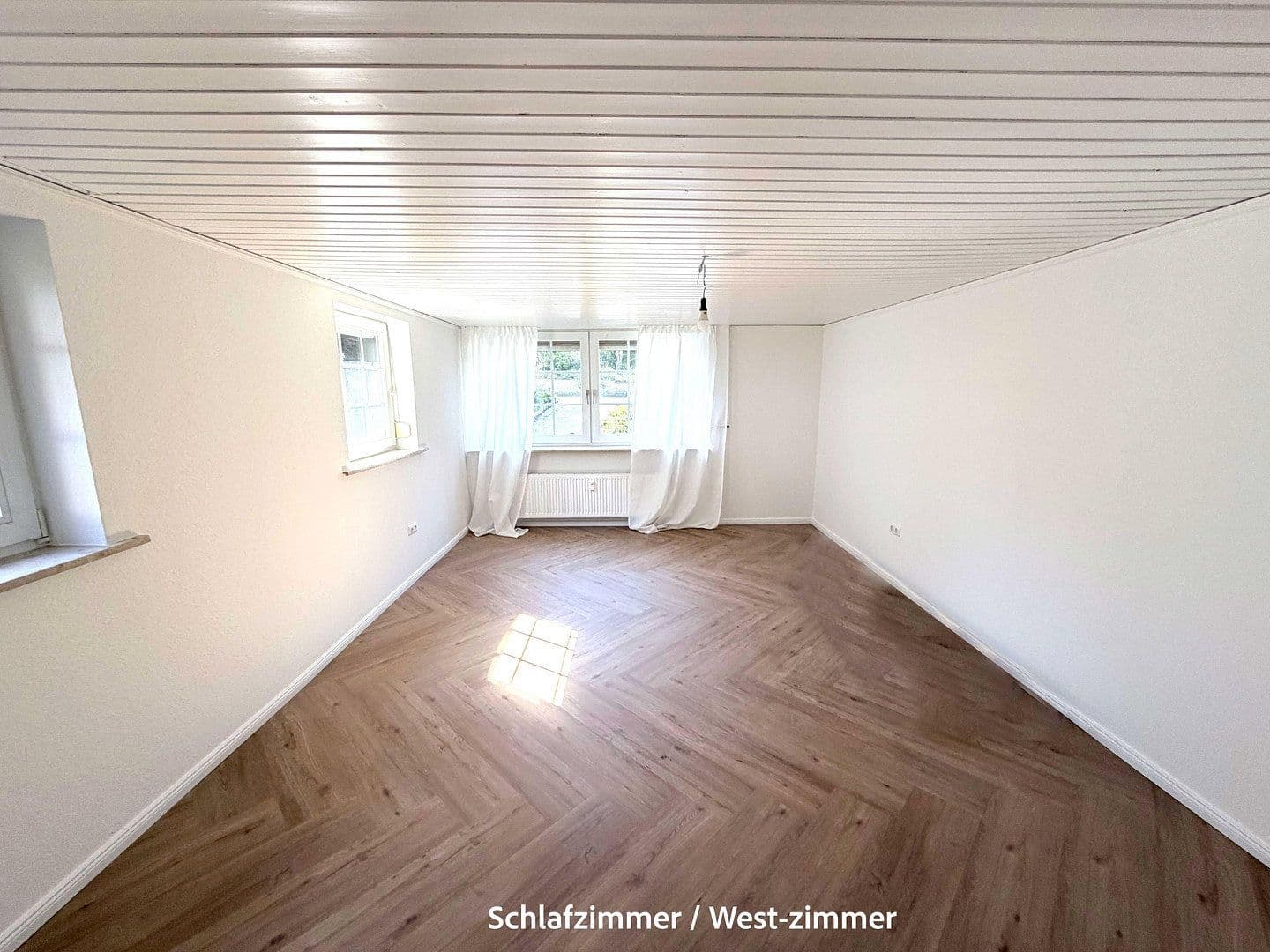 Prenájom bytu 3-izbový 105 m², Itzehoe, Šlezvicko-Holštajnsko Prenájom bytu 3-izbový 105 m², Itzehoe, Šlezvicko-Holštajnsko