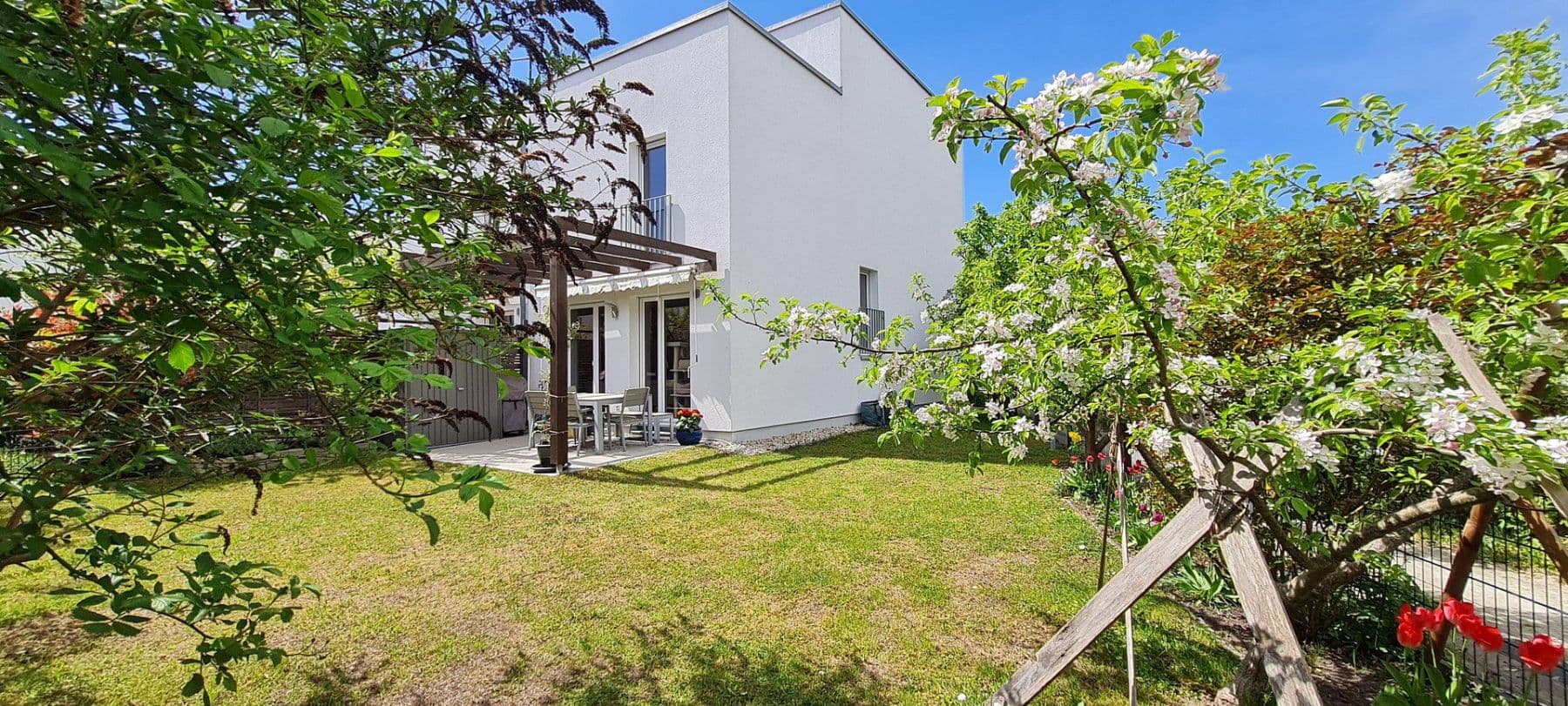 Predaj domu 125 m², pozemek 237 m², Freising, Bavorsko Predaj domu 125 m², pozemek 237 m², Freising, Bavorsko