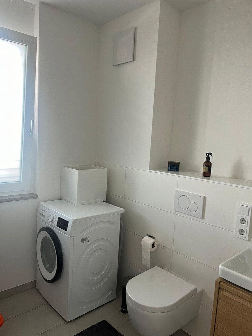 Prenájom bytu 1-izbový 39 m², Haar (Kreis München), Bavorsko Prenájom bytu 1-izbový 39 m², Haar (Kreis München), Bavorsko