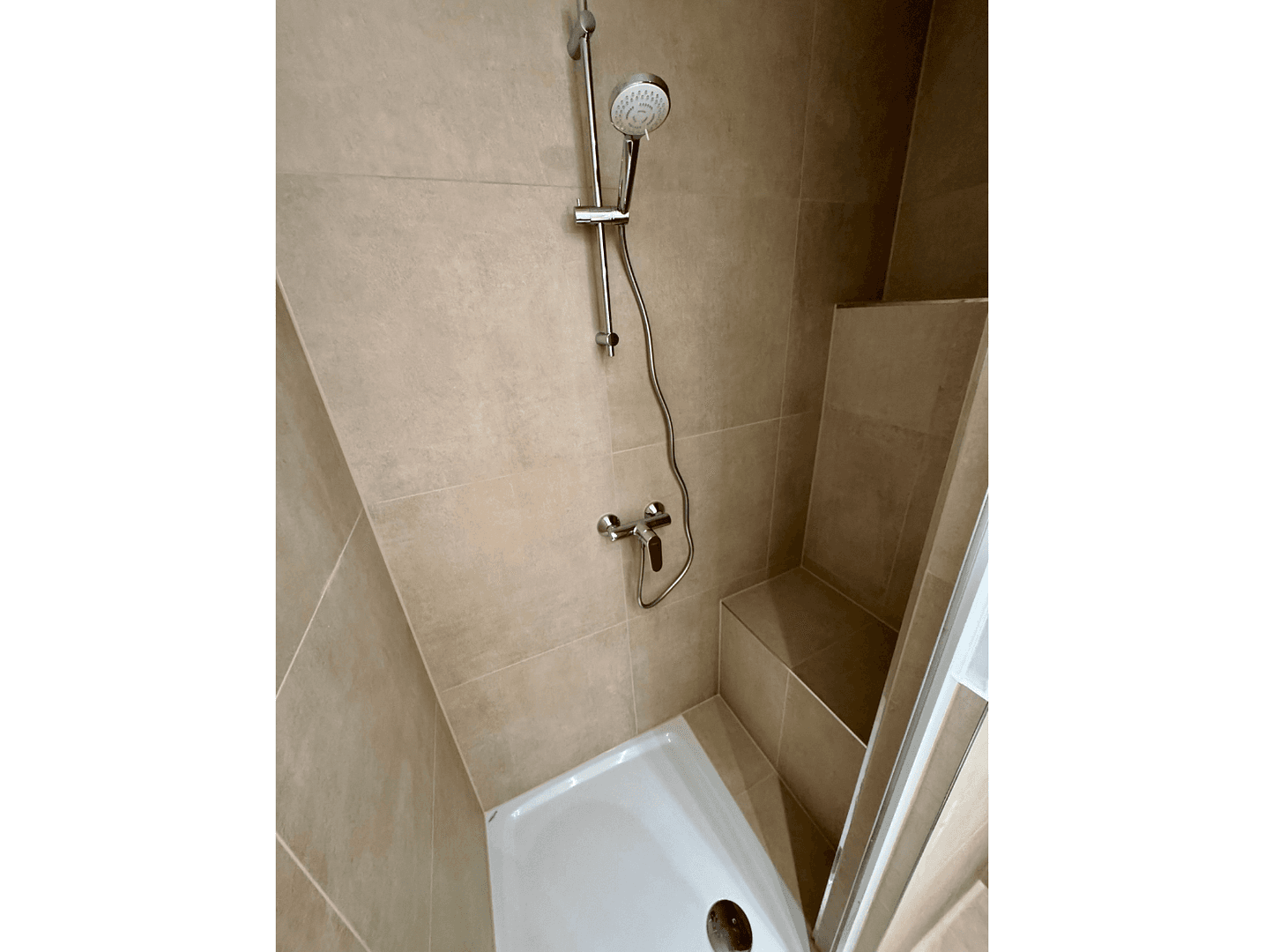 Predaj bytu 3-izbový 78 m², Köln, Severné Porýnie - Westfálsko Predaj bytu 3-izbový 78 m², Köln, Severné Porýnie - Westfálsko