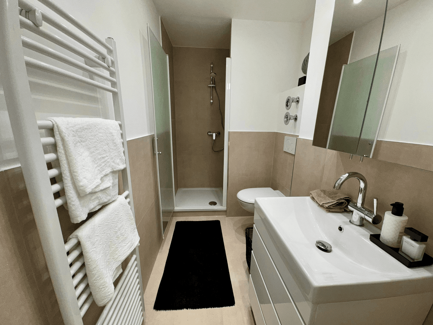 Predaj bytu 3-izbový 78 m², Köln, Severné Porýnie - Westfálsko Predaj bytu 3-izbový 78 m², Köln, Severné Porýnie - Westfálsko
