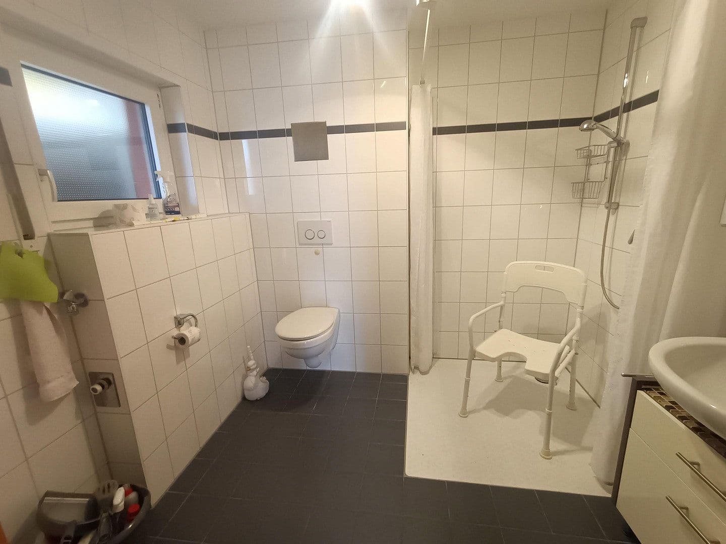 Prenájom bytu 3-izbový 76 m², Schulstraße 15, Friolzheim, Bádensko-Wurttembersko Prenájom bytu 3-izbový 76 m², Schulstraße 15, Friolzheim, Bádensko-Wurttembersko