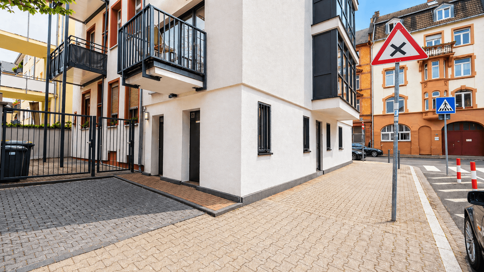 Prenájom nebytového priestoru 30 m², Falkstraße 77A, Frankfurt am Main, Hesensko Prenájom nebytového priestoru 30 m², Falkstraße 77A, Frankfurt am Main, Hesensko