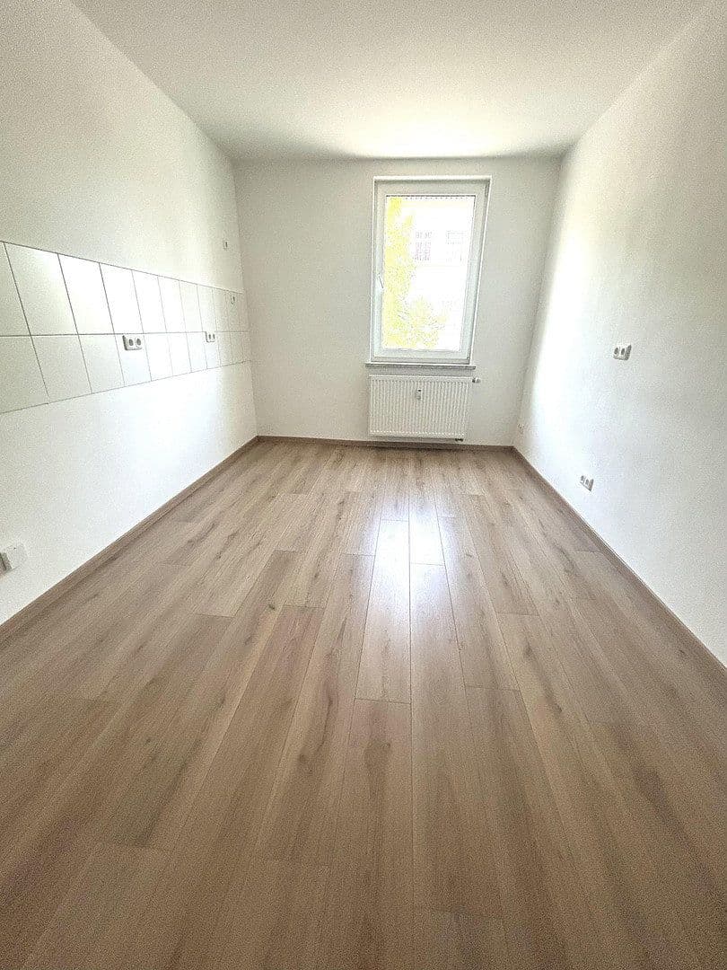 Prenájom bytu 2-izbový 69 m², Bernburgerstraße 16, Dessau-Roßlau, Sasko-Anhaltsko Prenájom bytu 2-izbový 69 m², Bernburgerstraße 16, Dessau-Roßlau, Sasko-Anhaltsko