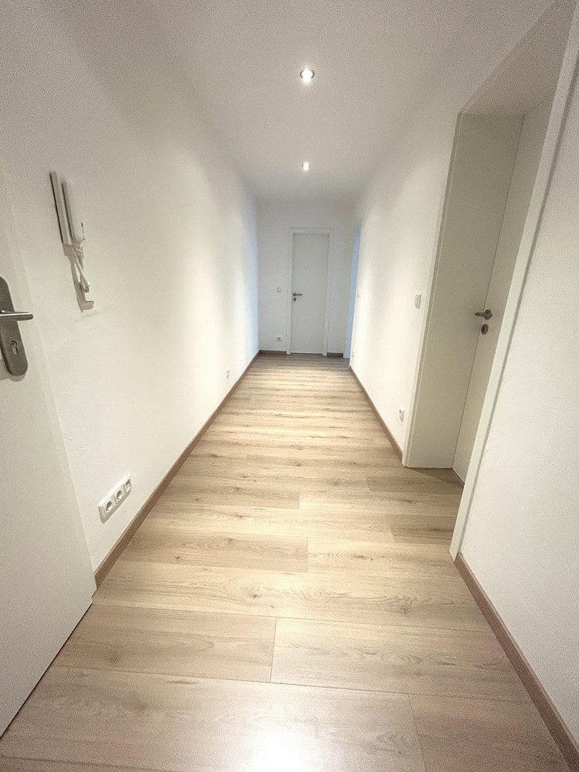 Prenájom bytu 2-izbový 69 m², Bernburgerstraße 16, Dessau-Roßlau, Sasko-Anhaltsko Prenájom bytu 2-izbový 69 m², Bernburgerstraße 16, Dessau-Roßlau, Sasko-Anhaltsko