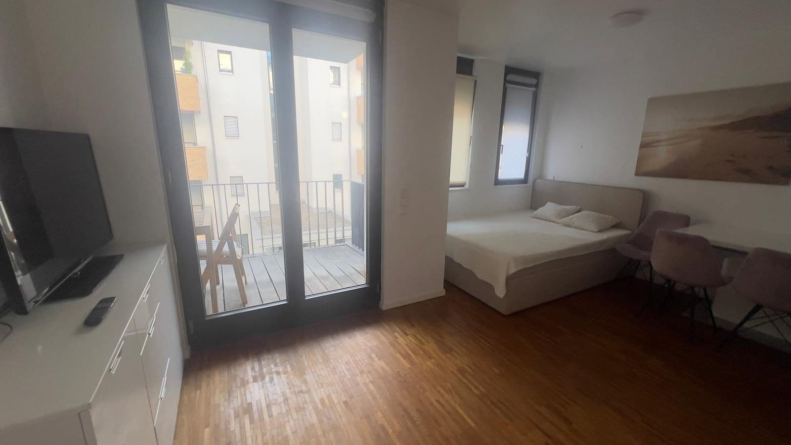 Prenájom bytu 1-izbový 25 m², Römischer Ring 15, Frankfurt, Hesensko Prenájom bytu 1-izbový 25 m², Römischer Ring 15, Frankfurt, Hesensko