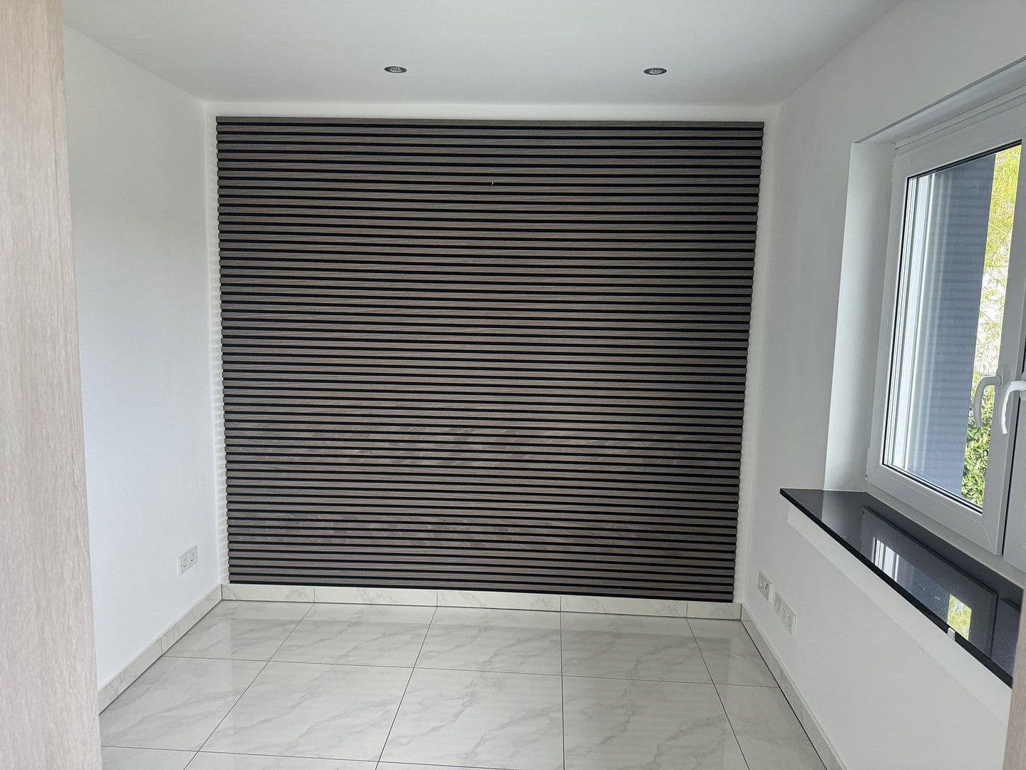 Predaj domu 174 m², pozemek 927 m², Asbach, Porýnie-Falcko Predaj domu 174 m², pozemek 927 m², Asbach, Porýnie-Falcko