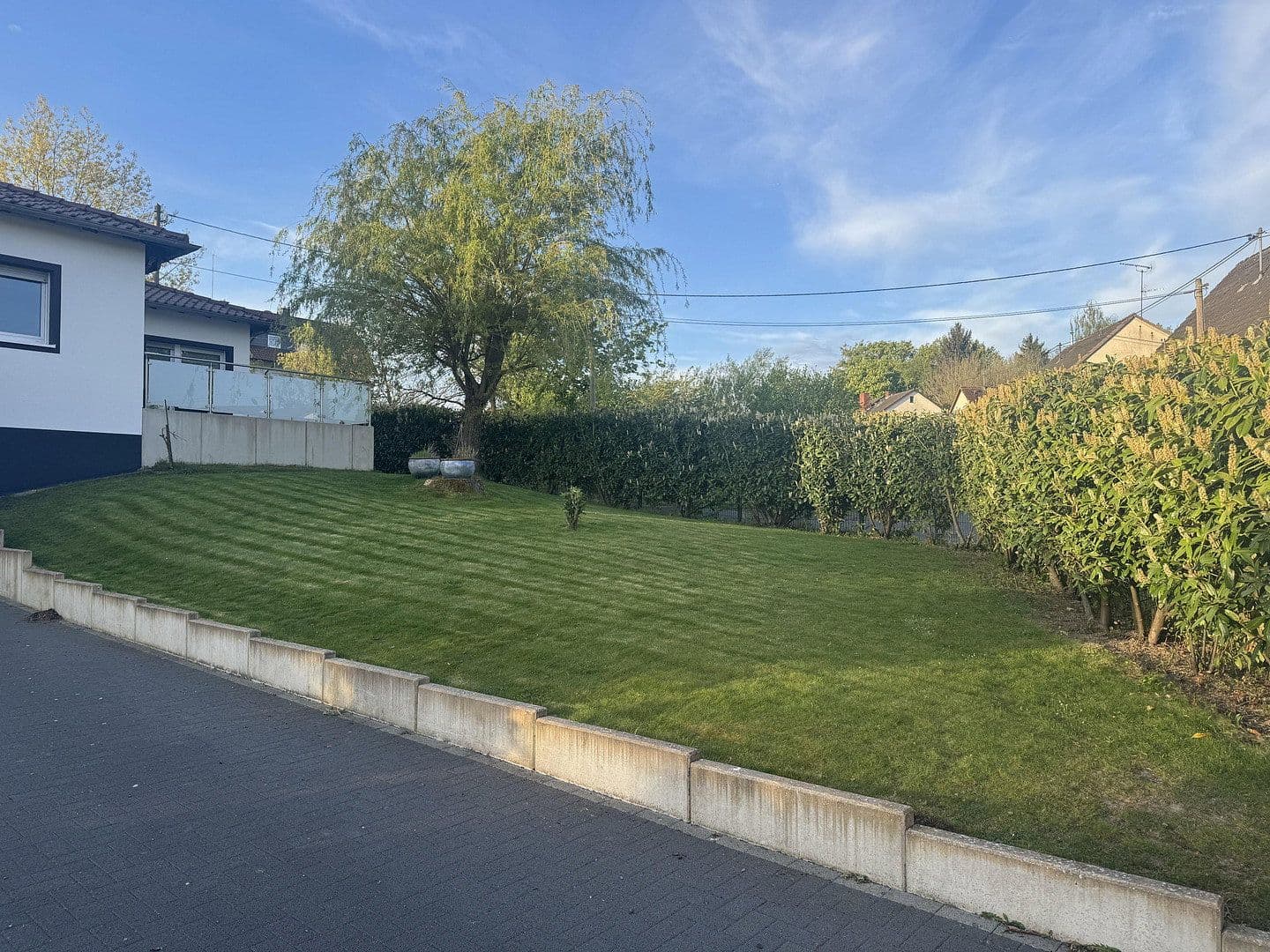 Predaj domu 174 m², pozemek 927 m², Asbach, Porýnie-Falcko Predaj domu 174 m², pozemek 927 m², Asbach, Porýnie-Falcko