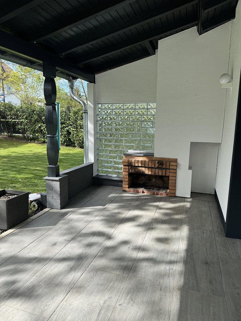 Predaj domu 174 m², pozemek 927 m², Asbach, Porýnie-Falcko Predaj domu 174 m², pozemek 927 m², Asbach, Porýnie-Falcko