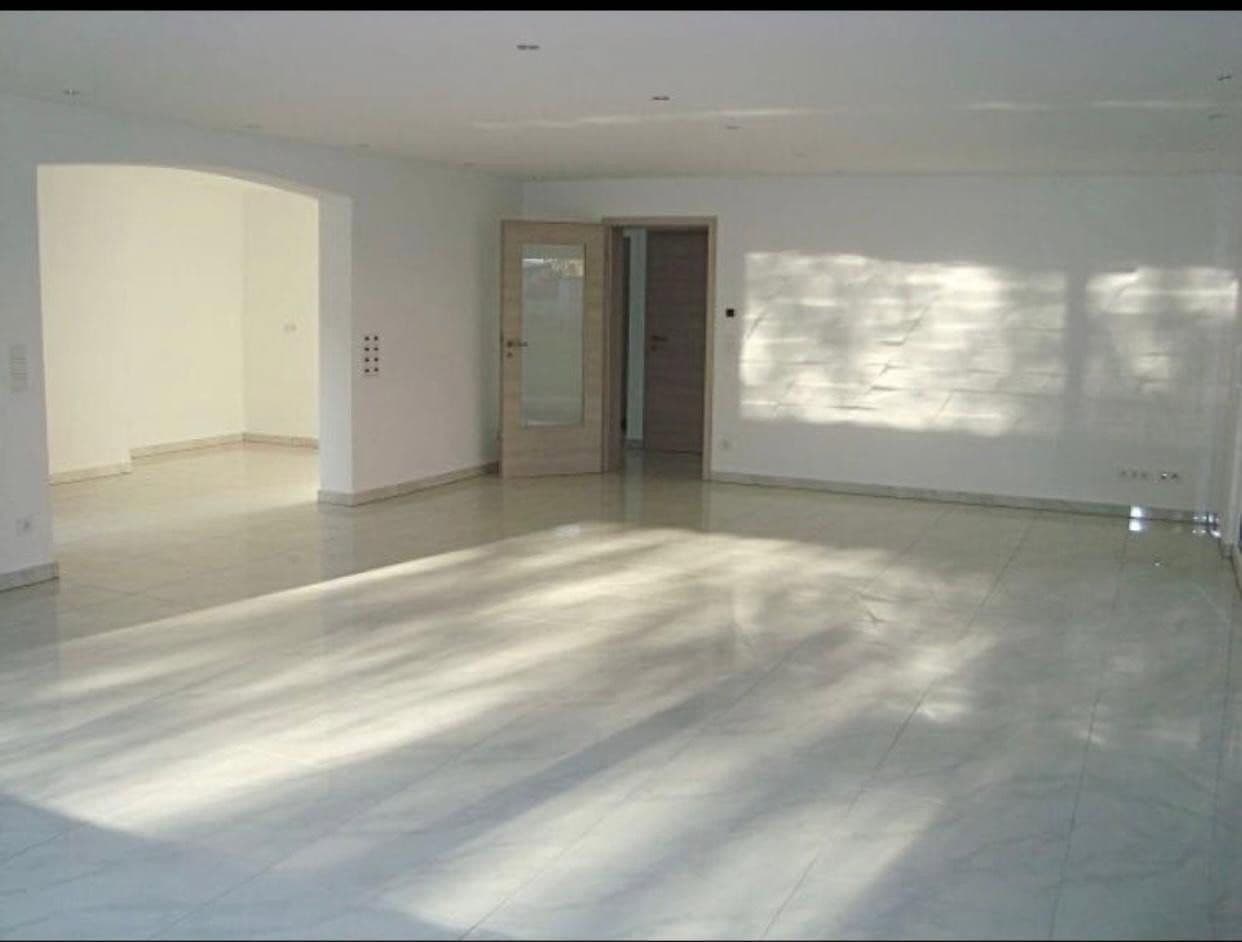 Predaj domu 174 m², pozemek 927 m², Asbach, Porýnie-Falcko Predaj domu 174 m², pozemek 927 m², Asbach, Porýnie-Falcko