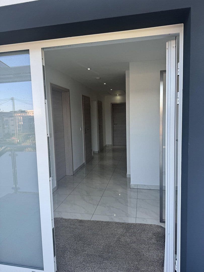 Predaj domu 174 m², pozemek 927 m², Asbach, Porýnie-Falcko Predaj domu 174 m², pozemek 927 m², Asbach, Porýnie-Falcko