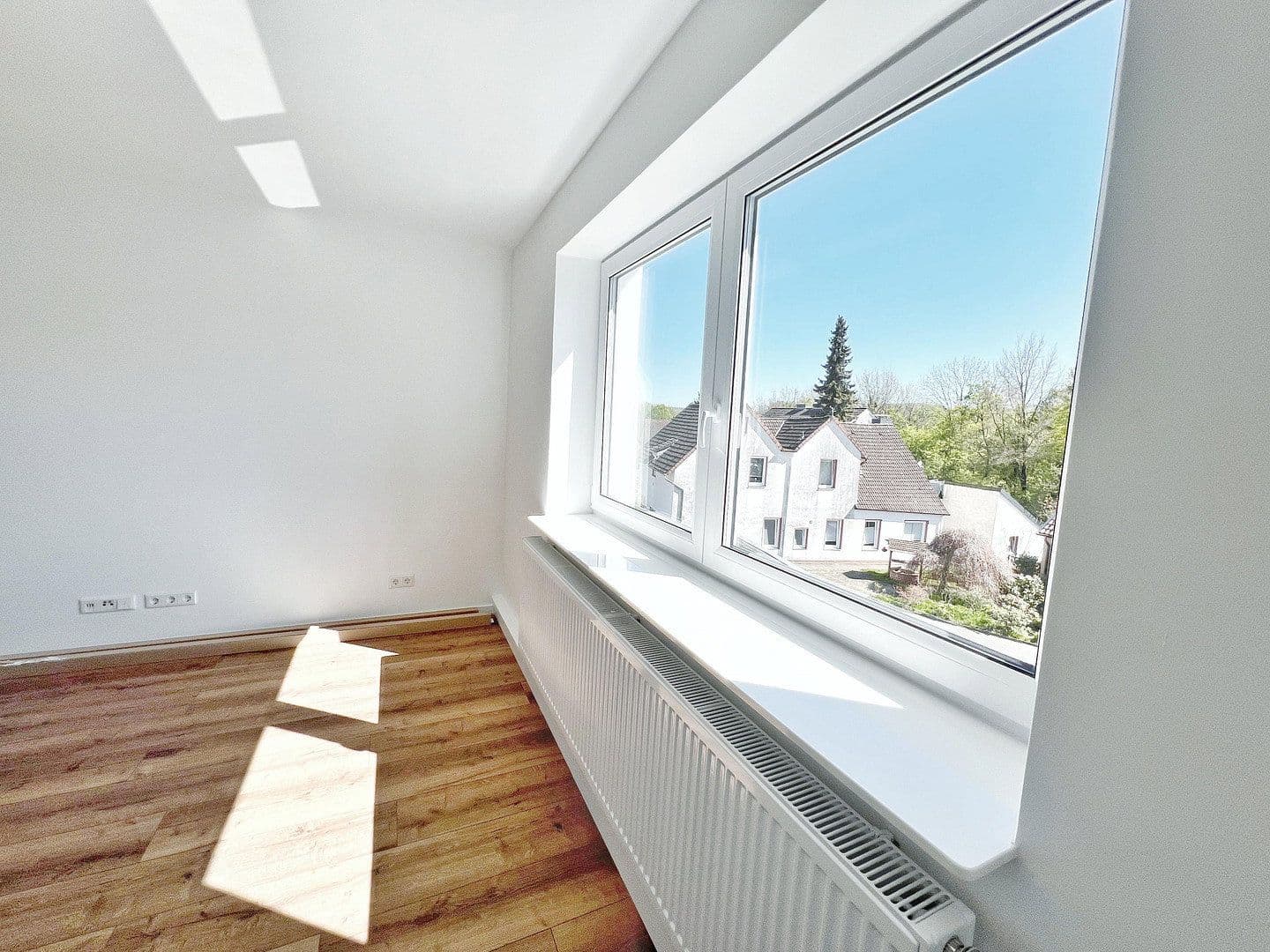 Prenájom bytu 3-izbový 75 m², Haller Weg 63, Bielefeld, Severné Porýnie - Westfálsko Prenájom bytu 3-izbový 75 m², Haller Weg 63, Bielefeld, Severné Porýnie - Westfálsko