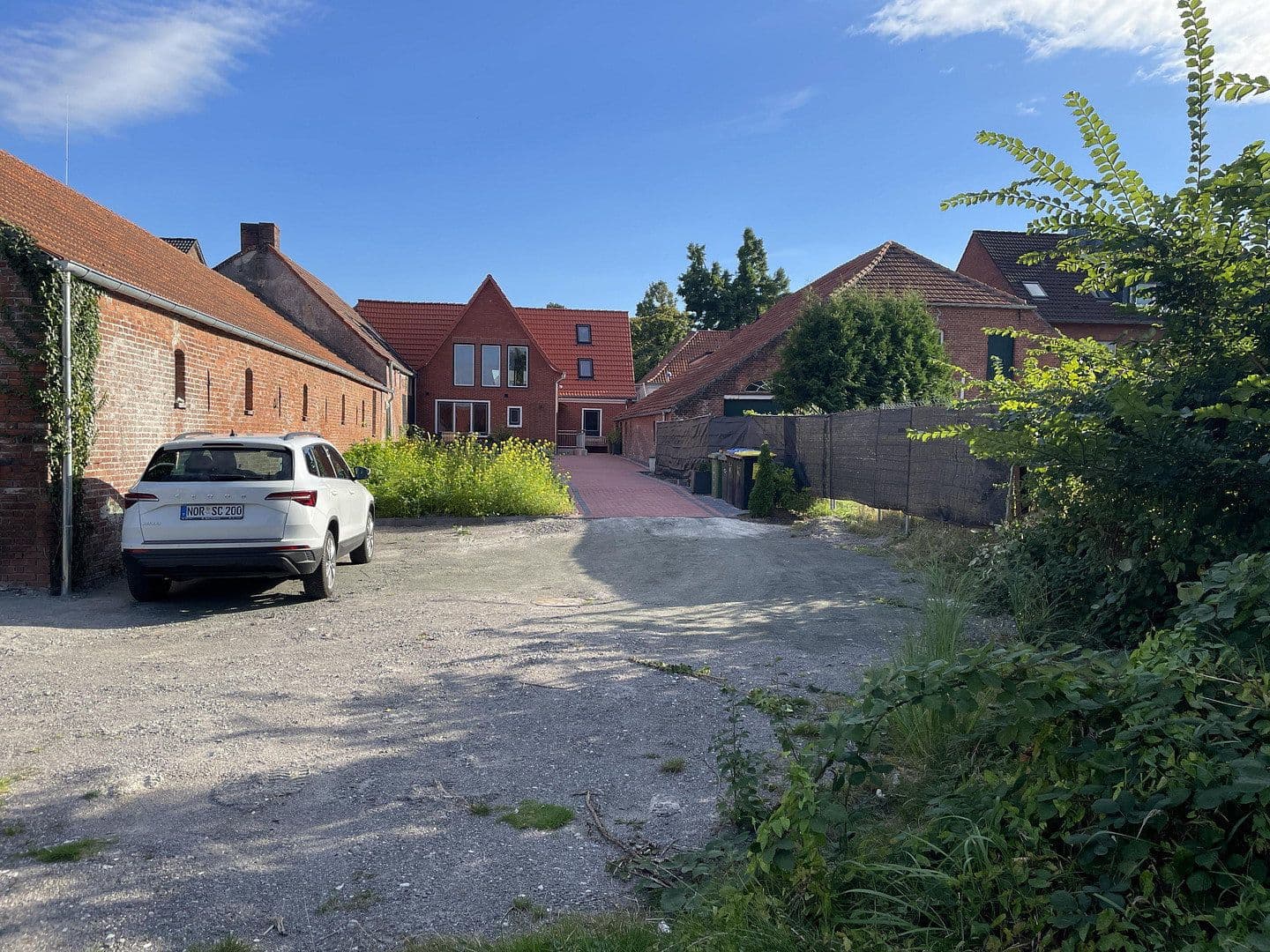 Prenájom domu 250 m², pozemek 901 m², Blaufärberweg, Hage, Dolné Sasko Prenájom domu 250 m², pozemek 901 m², Blaufärberweg, Hage, Dolné Sasko
