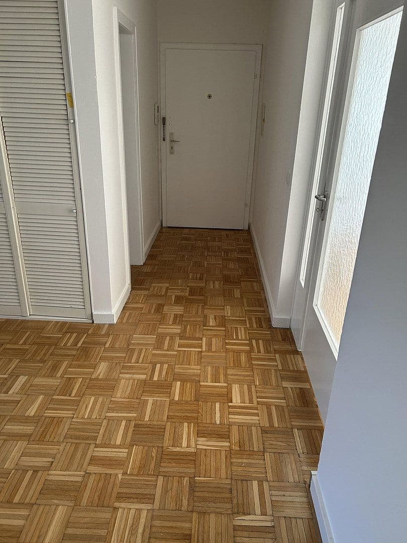 Prenájom bytu 3-izbový 82 m², Memelweg 1-19, Bonn, Severné Porýnie - Westfálsko Prenájom bytu 3-izbový 82 m², Memelweg 1-19, Bonn, Severné Porýnie - Westfálsko