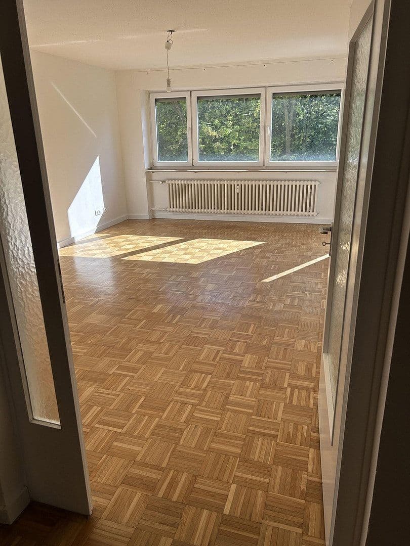 Prenájom bytu 3-izbový 82 m², Memelweg 1-19, Bonn, Severné Porýnie - Westfálsko Prenájom bytu 3-izbový 82 m², Memelweg 1-19, Bonn, Severné Porýnie - Westfálsko