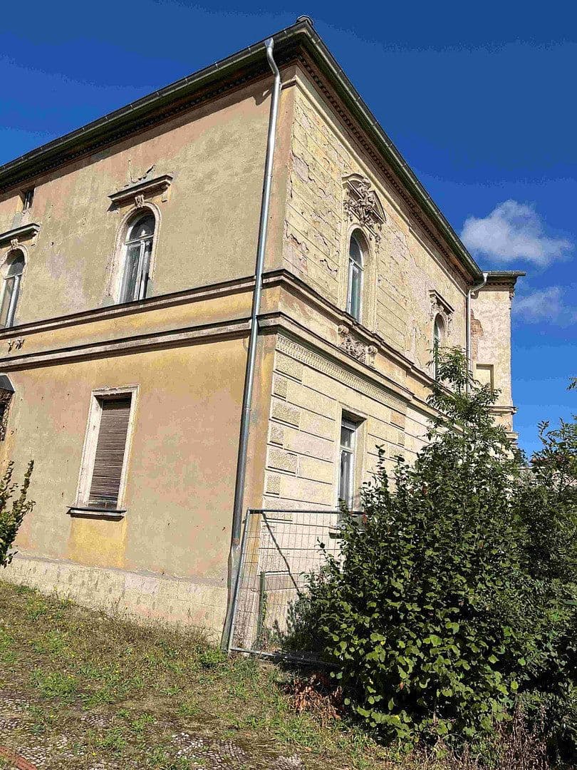 Predaj bytu 4-izbový 112 m², Georgenberg 8, Naumburg (Saale), Sasko-Anhaltsko Predaj bytu 4-izbový 112 m², Georgenberg 8, Naumburg (Saale), Sasko-Anhaltsko