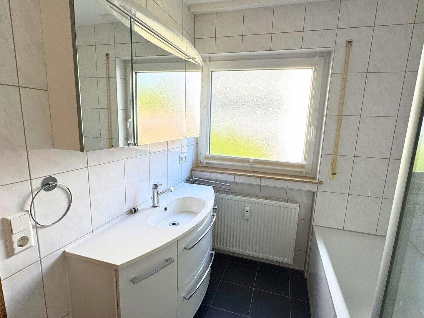 Prenájom bytu 3-izbový 73 m², Machtolsheimer Weg 4, Laichingen, Bádensko-Wurttembersko Prenájom bytu 3-izbový 73 m², Machtolsheimer Weg 4, Laichingen, Bádensko-Wurttembersko