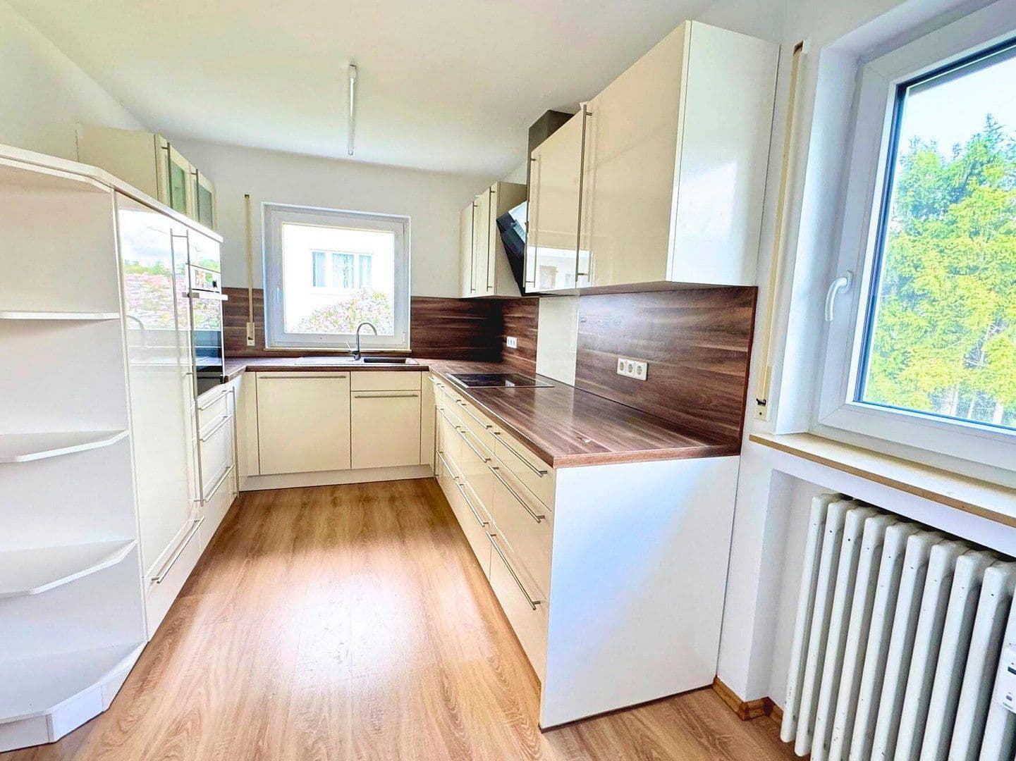 Prenájom bytu 3-izbový 73 m², Machtolsheimer Weg 4, Laichingen, Bádensko-Wurttembersko Prenájom bytu 3-izbový 73 m², Machtolsheimer Weg 4, Laichingen, Bádensko-Wurttembersko