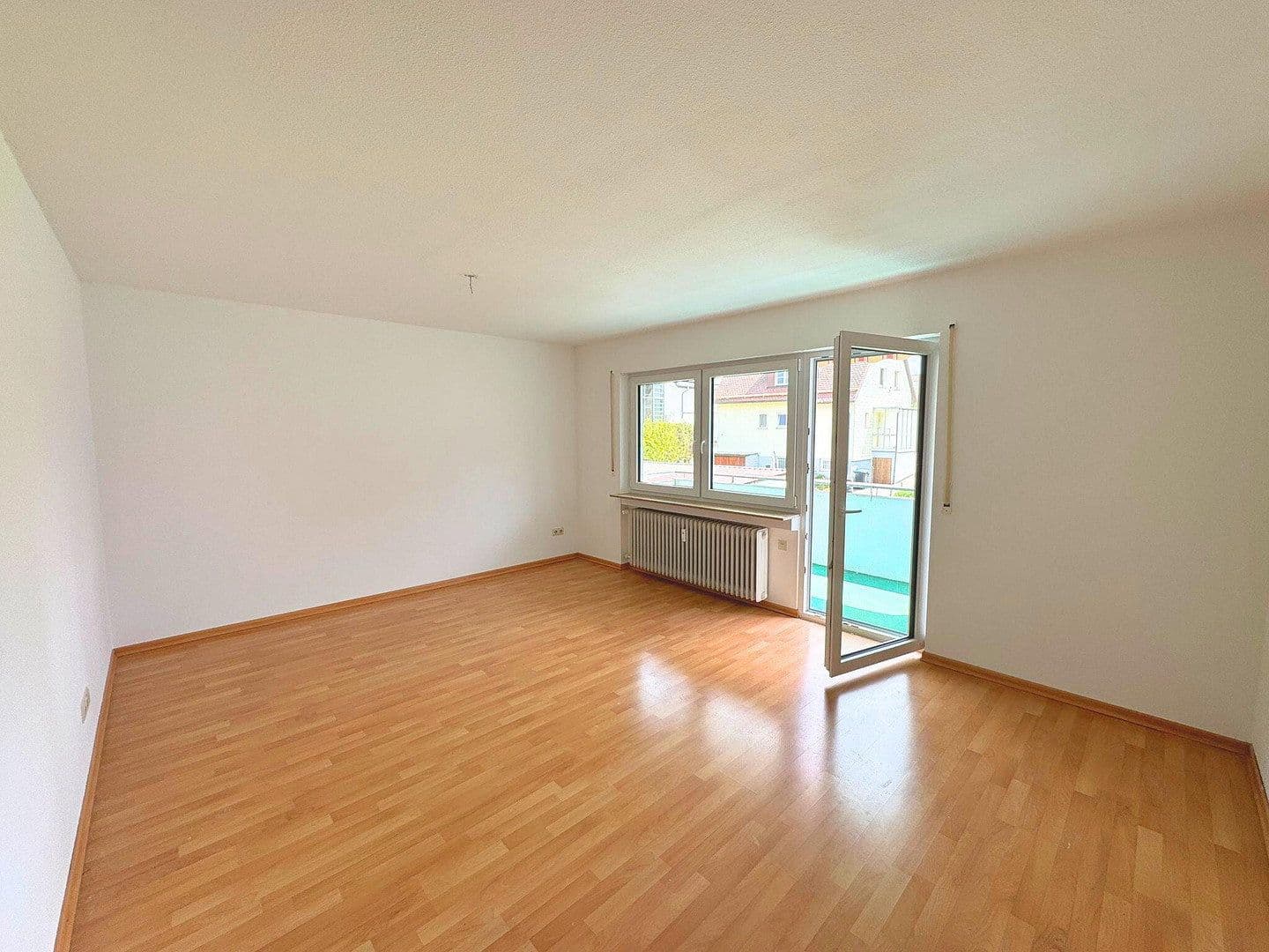 Prenájom bytu 3-izbový 73 m², Machtolsheimer Weg 4, Laichingen, Bádensko-Wurttembersko Prenájom bytu 3-izbový 73 m², Machtolsheimer Weg 4, Laichingen, Bádensko-Wurttembersko