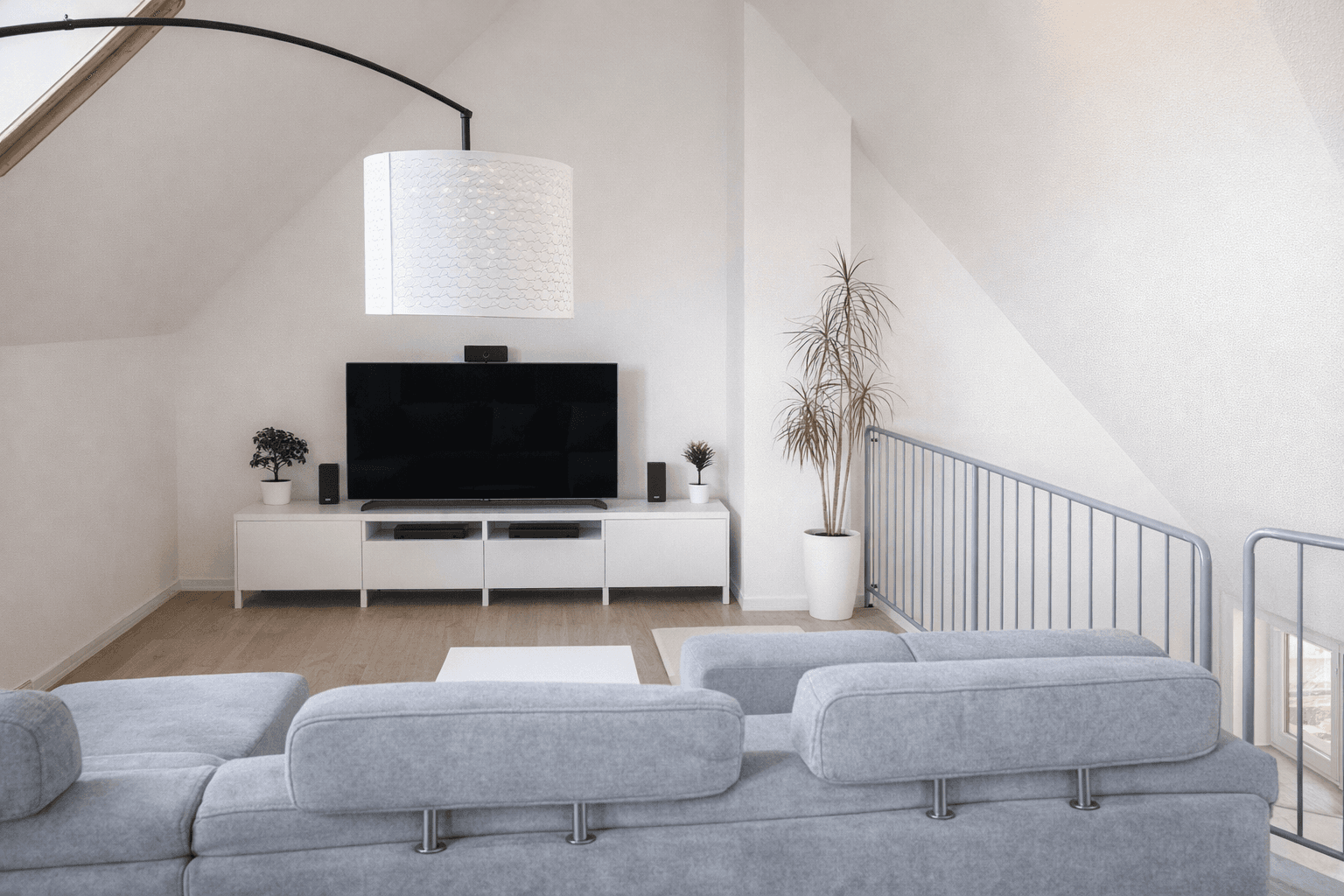 Prenájom bytu 3-izbový 77 m², Filderstadt, Bádensko-Wurttembersko Prenájom bytu 3-izbový 77 m², Filderstadt, Bádensko-Wurttembersko