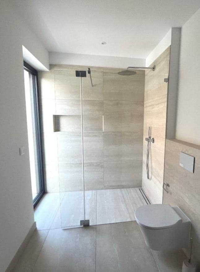 Predaj domu 234 m², pozemek 298 m², Oberschlesische Straße 20a, München, Bavorsko Predaj domu 234 m², pozemek 298 m², Oberschlesische Straße 20a, München, Bavorsko