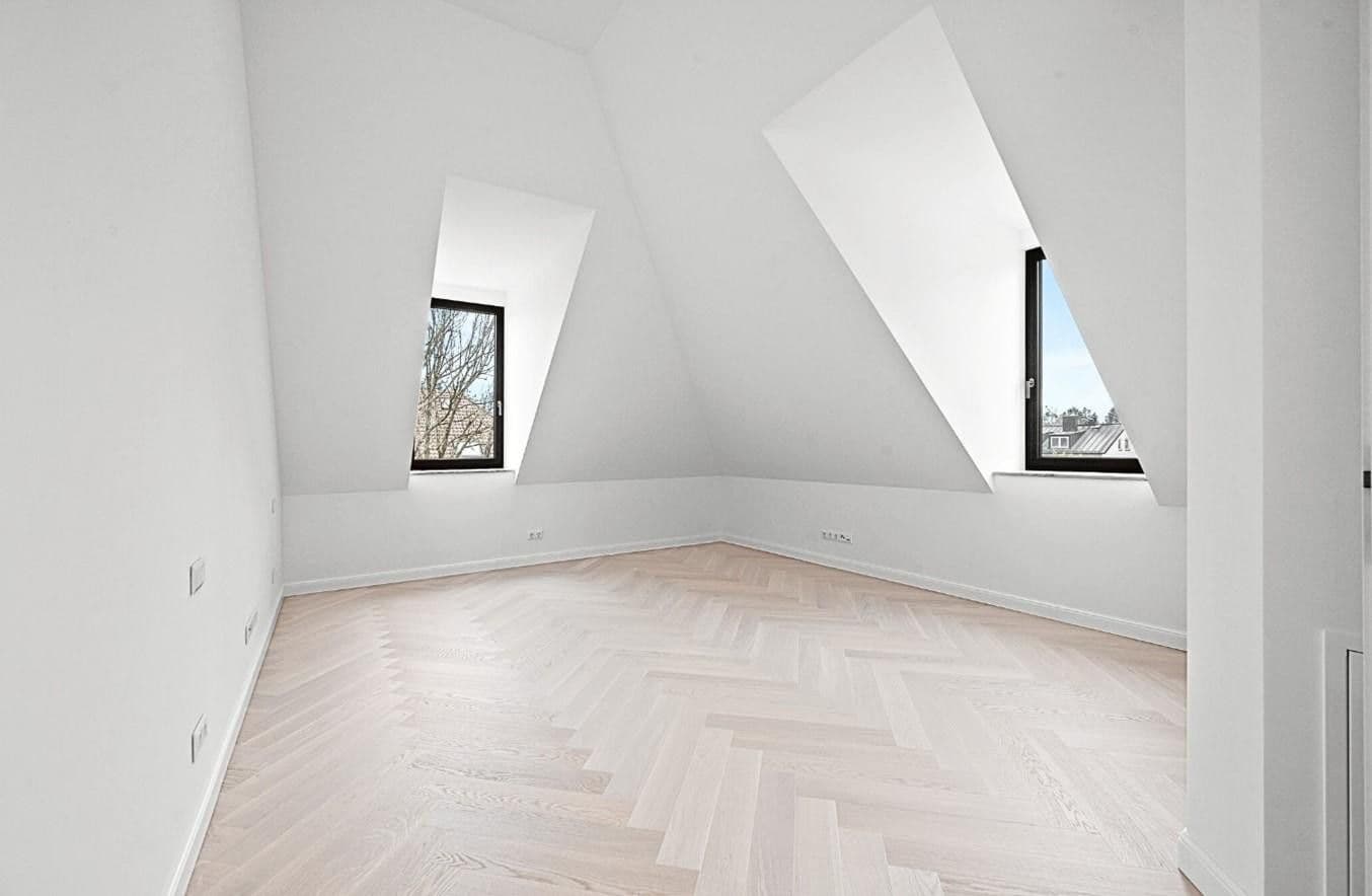 Predaj domu 234 m², pozemek 298 m², Oberschlesische Straße 20a, München, Bavorsko Predaj domu 234 m², pozemek 298 m², Oberschlesische Straße 20a, München, Bavorsko