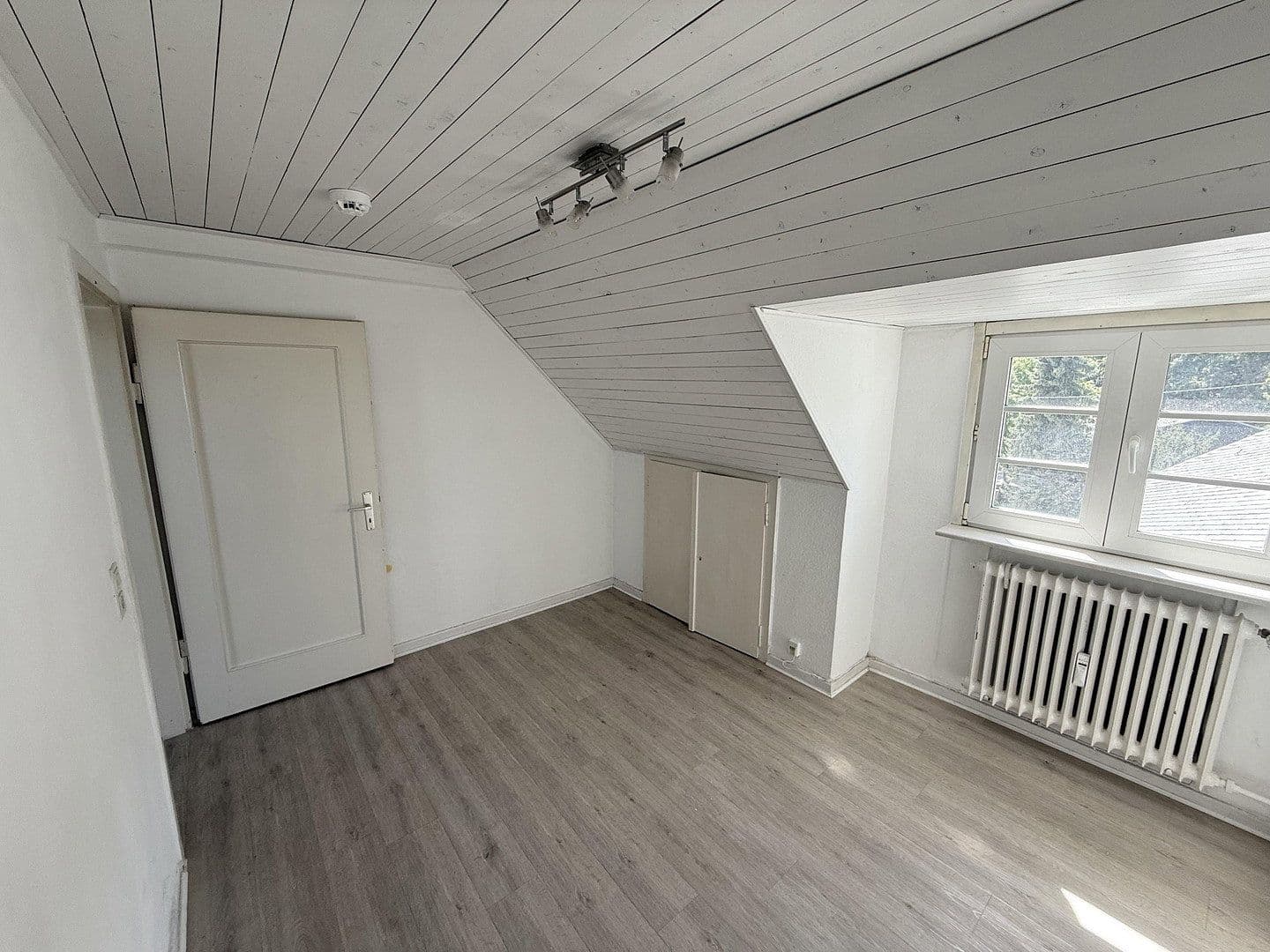 Prenájom bytu 3-izbový 56 m², Weißenthurm, Porýnie-Falcko Prenájom bytu 3-izbový 56 m², Weißenthurm, Porýnie-Falcko