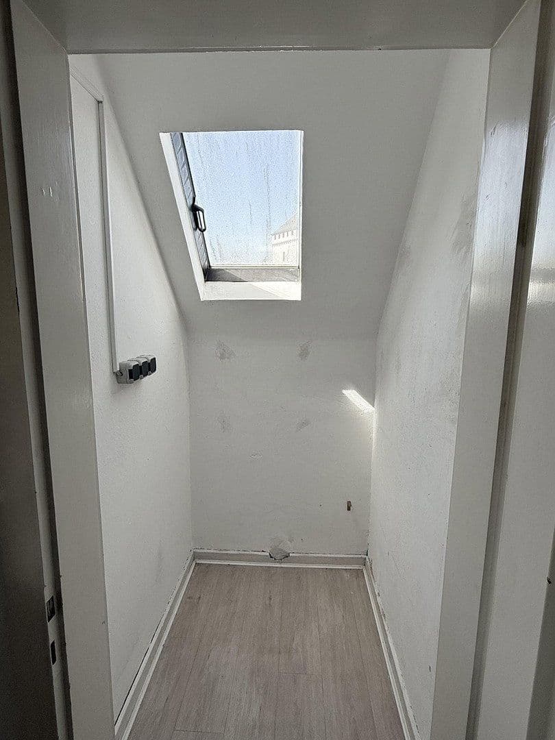 Prenájom bytu 3-izbový 56 m², Weißenthurm, Porýnie-Falcko Prenájom bytu 3-izbový 56 m², Weißenthurm, Porýnie-Falcko