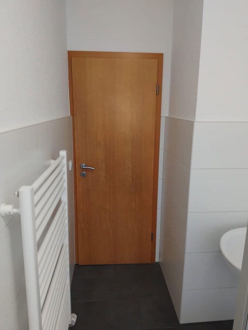 Prenájom bytu 3-izbový 64 m², Hafenstr. 16, Duisburg, Severné Porýnie - Westfálsko Prenájom bytu 3-izbový 64 m², Hafenstr. 16, Duisburg, Severné Porýnie - Westfálsko