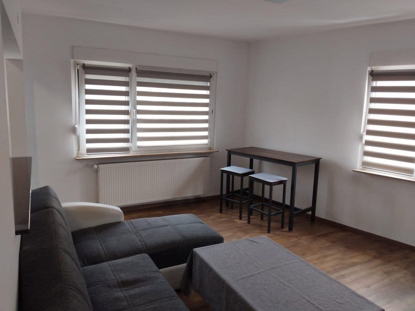 Prenájom bytu 3-izbový 64 m², Hafenstr. 16, Duisburg, Severné Porýnie - Westfálsko Prenájom bytu 3-izbový 64 m², Hafenstr. 16, Duisburg, Severné Porýnie - Westfálsko