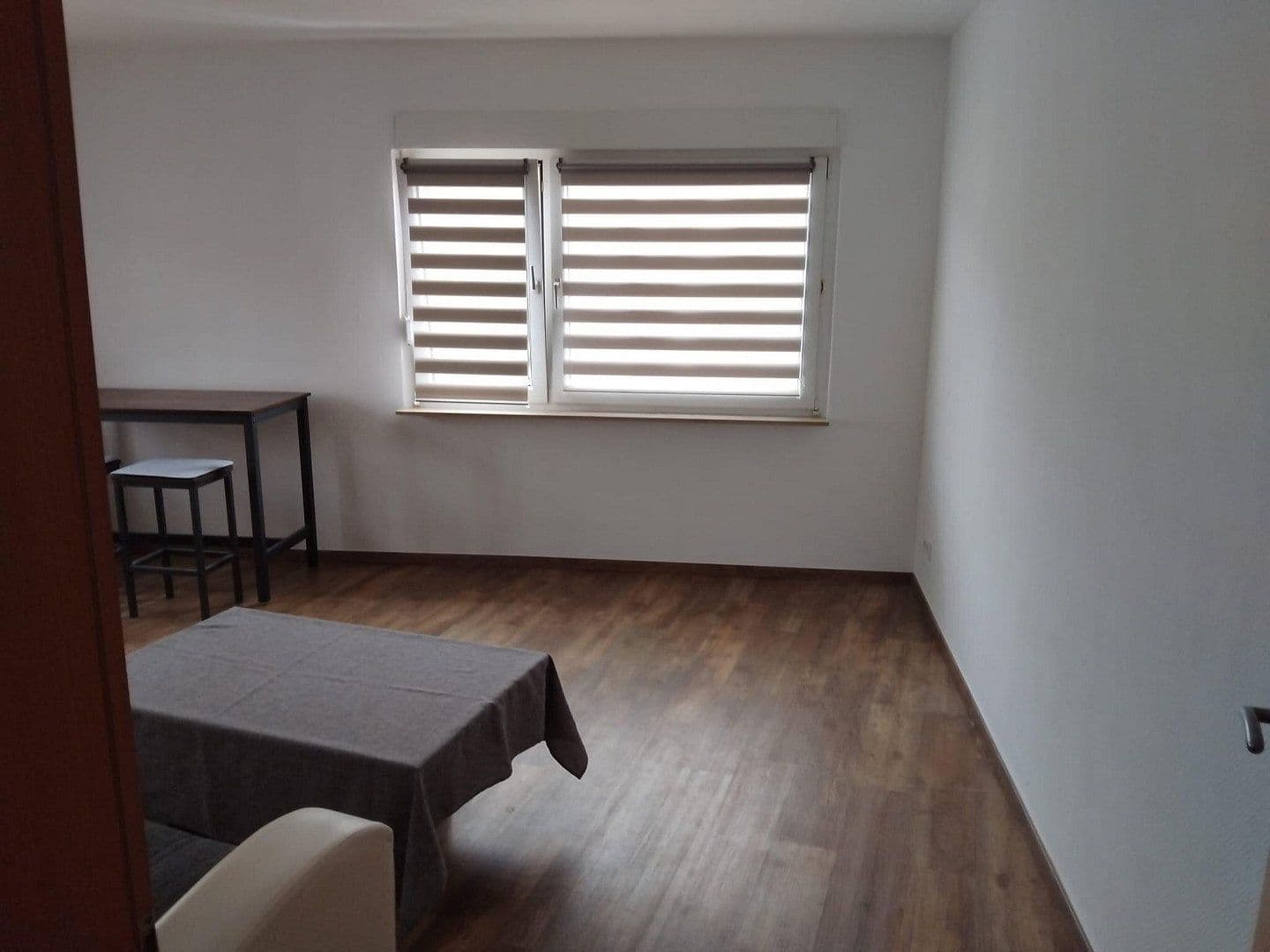 Prenájom bytu 3-izbový 64 m², Hafenstr. 16, Duisburg, Severné Porýnie - Westfálsko Prenájom bytu 3-izbový 64 m², Hafenstr. 16, Duisburg, Severné Porýnie - Westfálsko