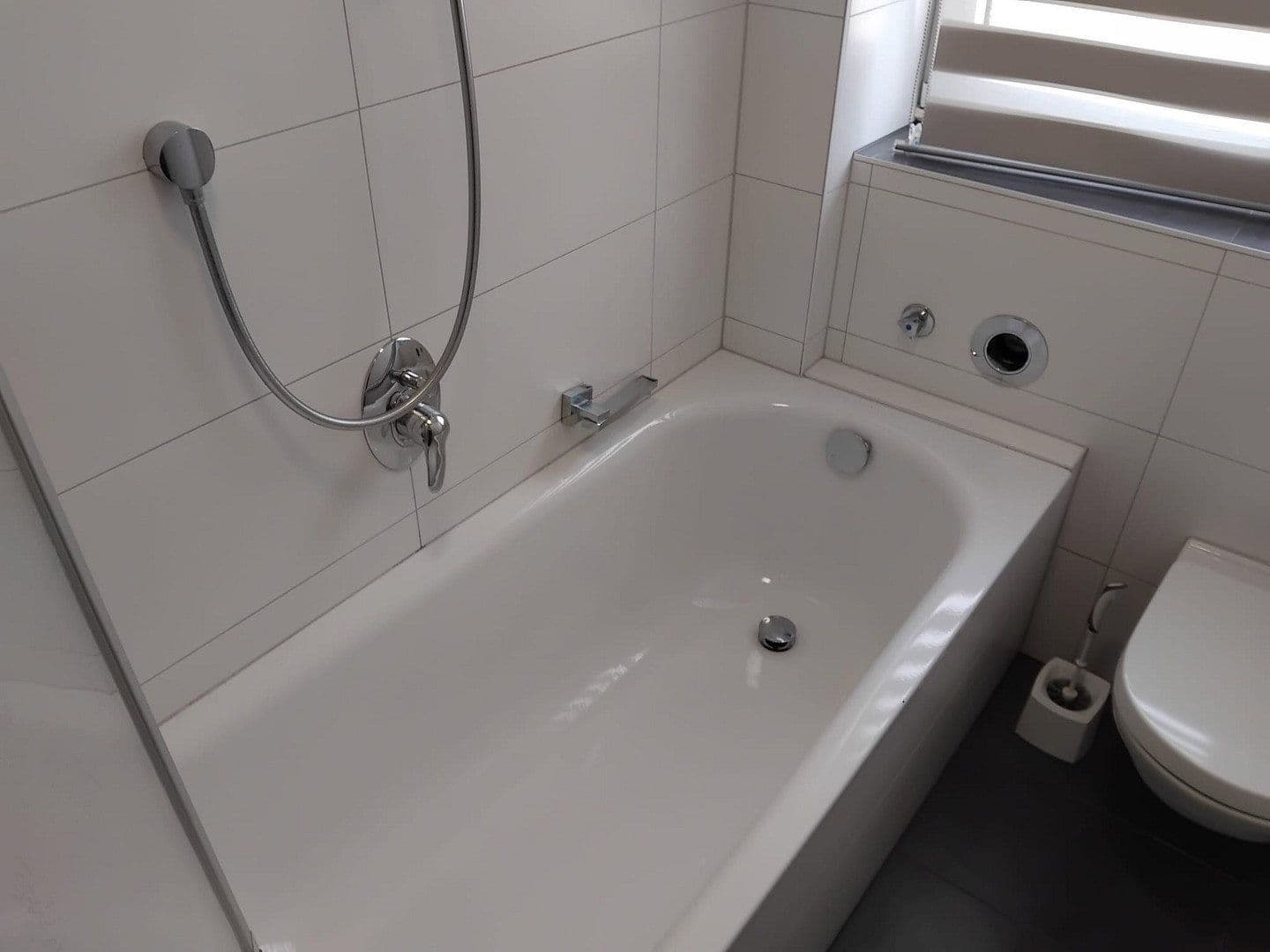 Prenájom bytu 3-izbový 64 m², Hafenstr. 16, Duisburg, Severné Porýnie - Westfálsko Prenájom bytu 3-izbový 64 m², Hafenstr. 16, Duisburg, Severné Porýnie - Westfálsko